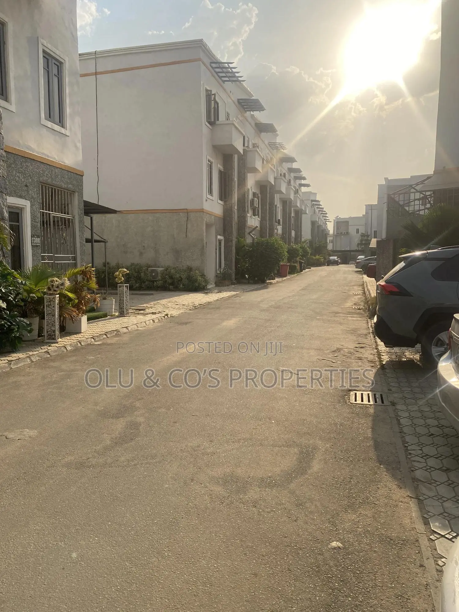 Furnished 3bdrm Townhouse / Terrace in Peachville Estate, Jabi for rent
