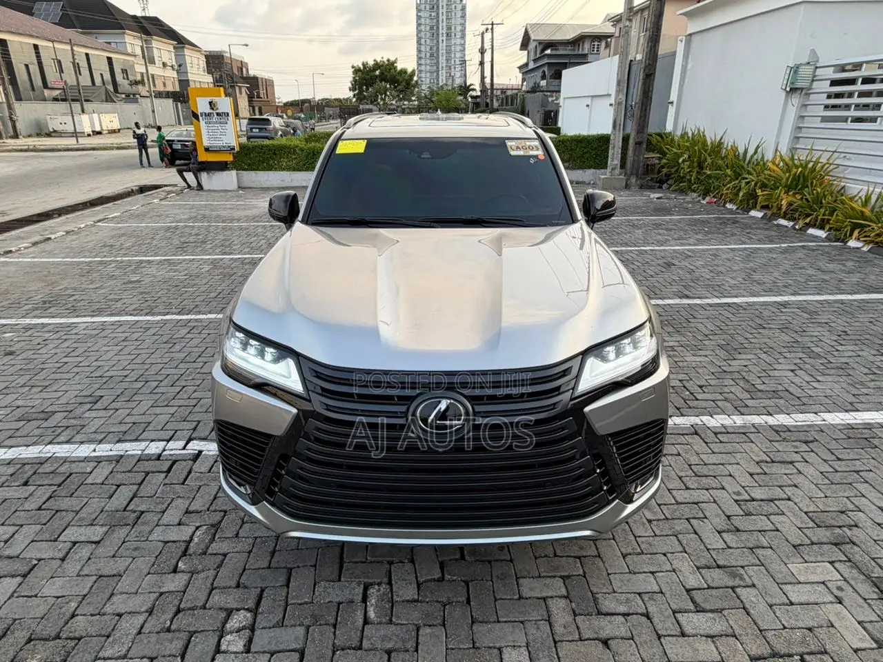 Lexus LX 600 2023 Gray