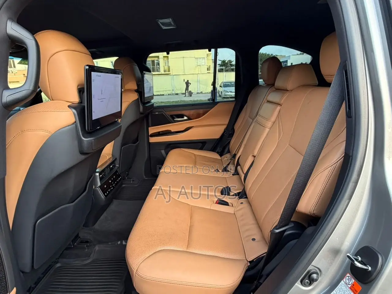 Lexus LX 600 2023 Gray