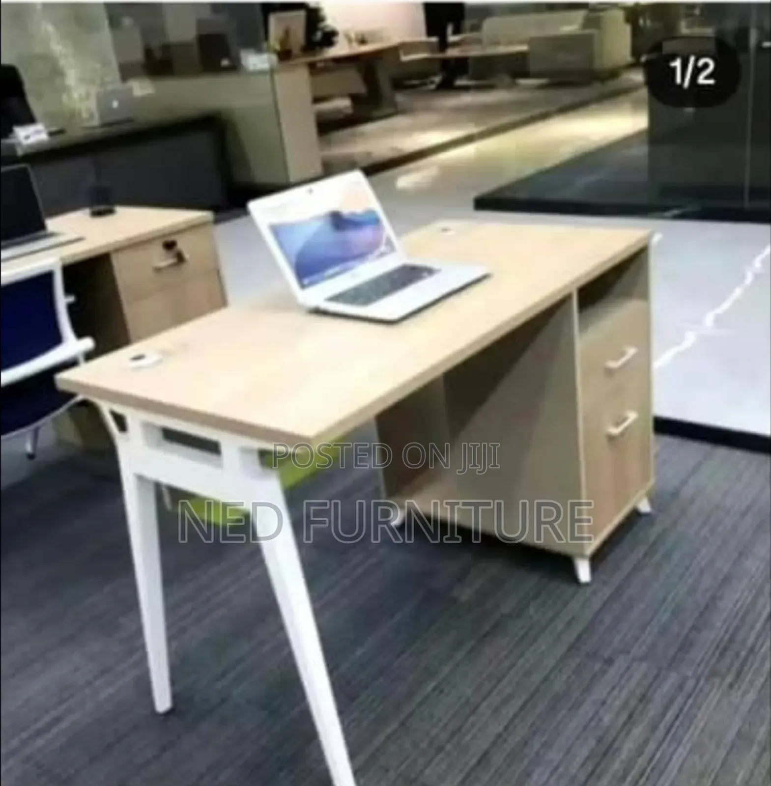 Quality Office Table With Drawer