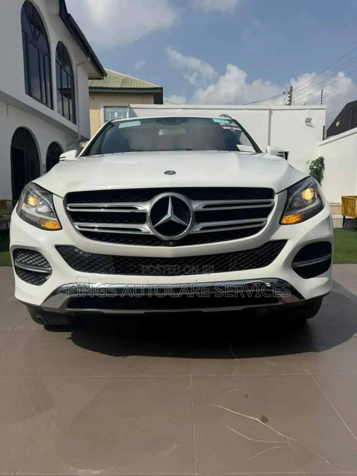 Mercedes-Benz GLE-Class GLE 320 4MATIC 2017 White