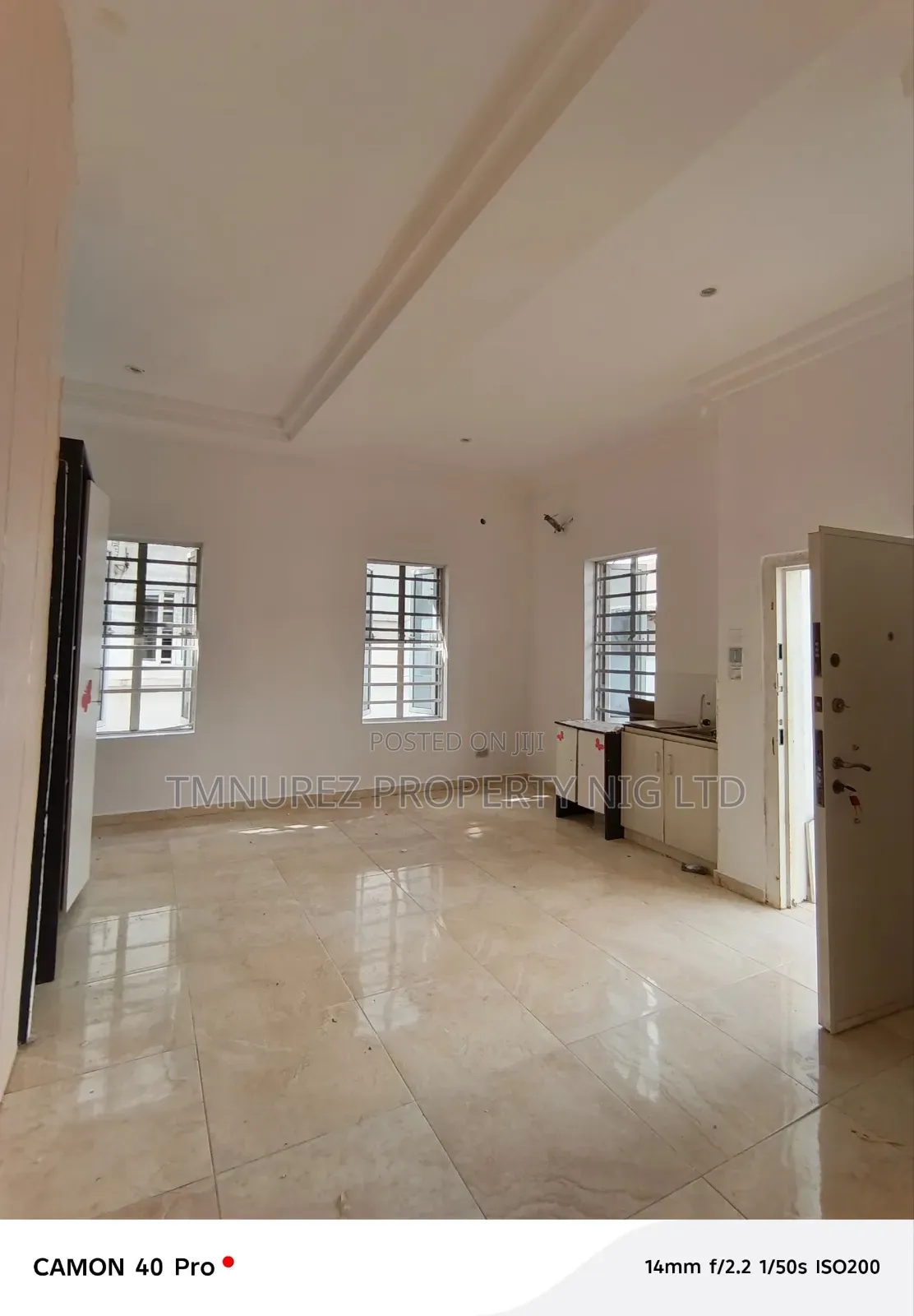 Studio Apartment in Osapa London for rent