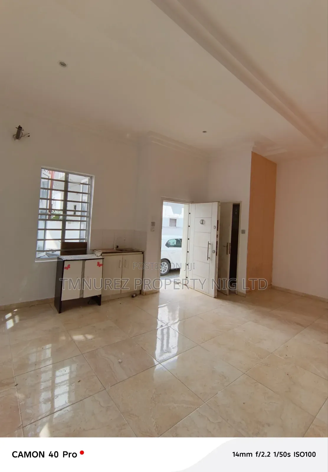 Studio Apartment in Osapa London for rent