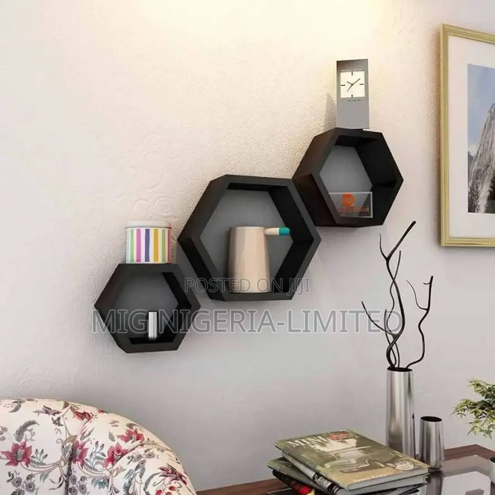 Wall Mount Wooden Shelves Hexagon Shape Set of 3 Wall Shelves White