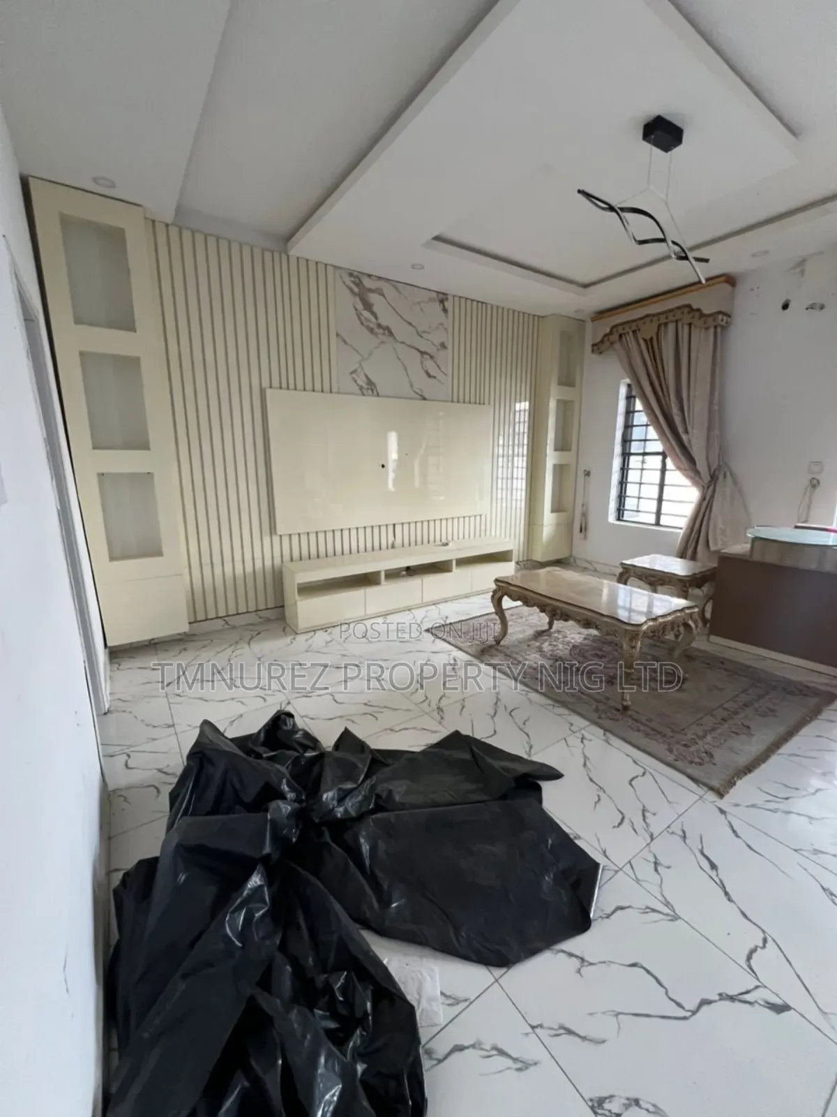 1bdrm Room & Parlour in Gra Ikota for rent