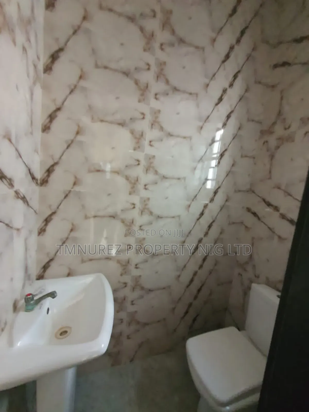 1bdrm Apartment in Lekki County Home, Ikota for rent