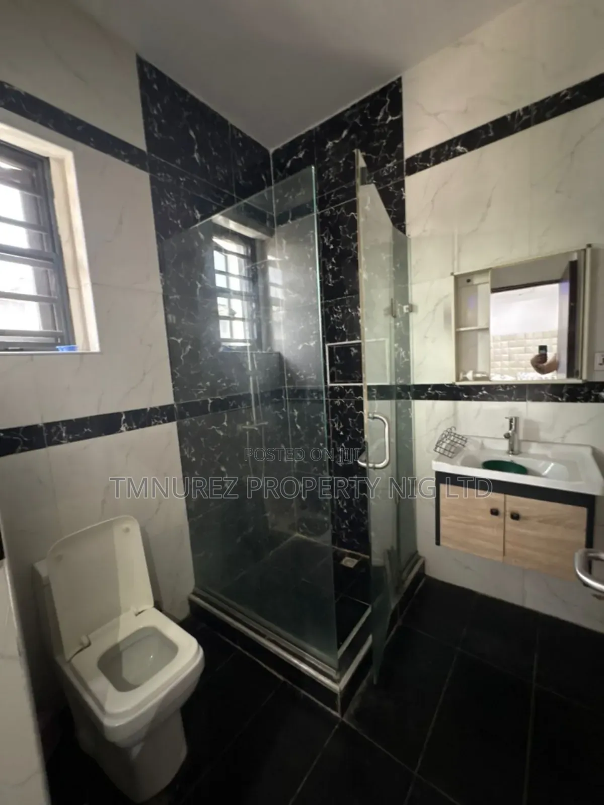 Furnished Studio Apartment in Orchild Road, Chevron for rent