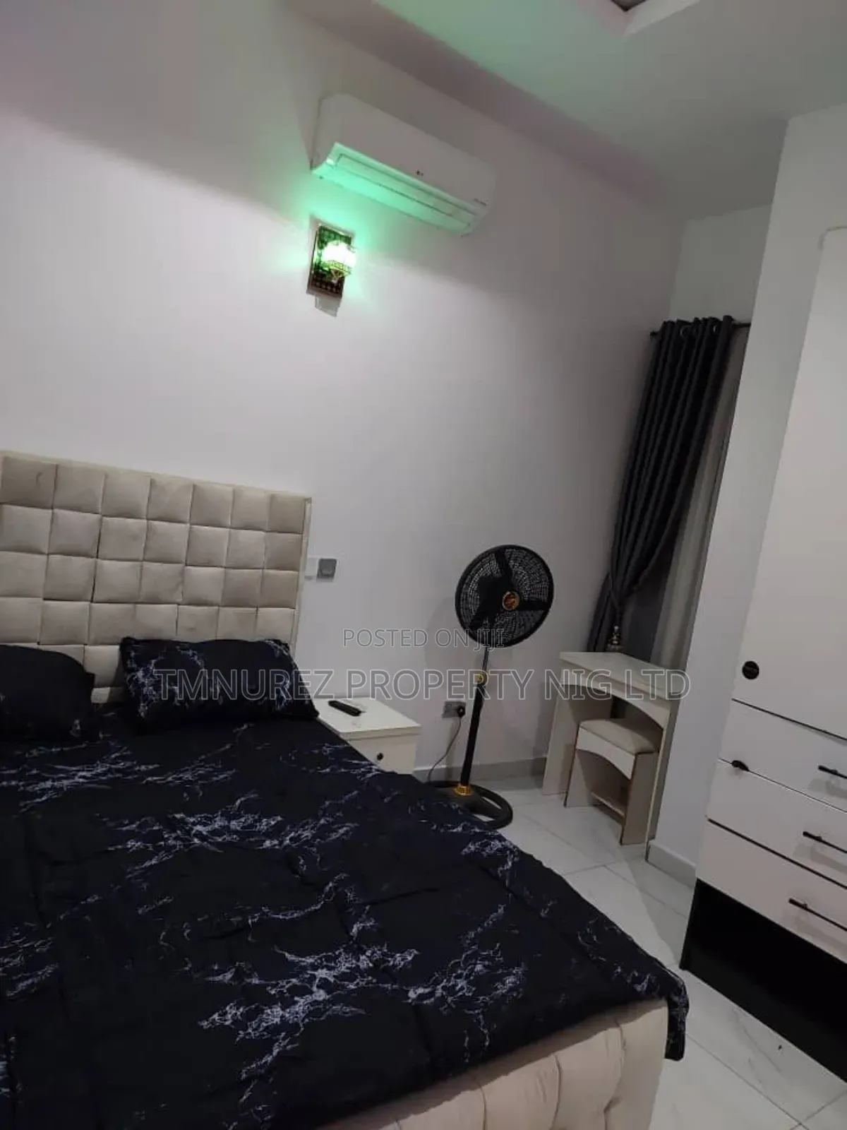 Furnished Studio Apartment in Orchil Road, Chevron for rent