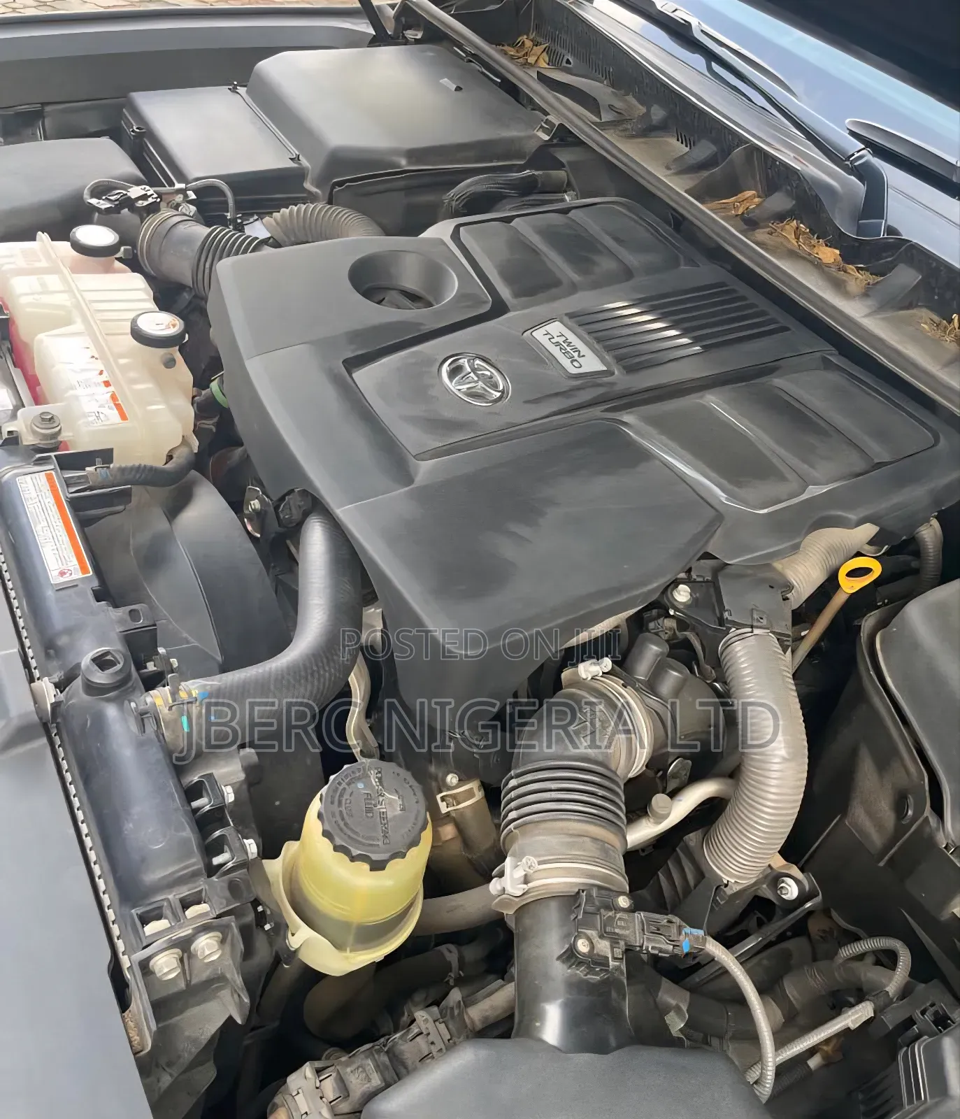Toyota Land Cruiser 3.5 Petrol 4WD 2022 Yellow