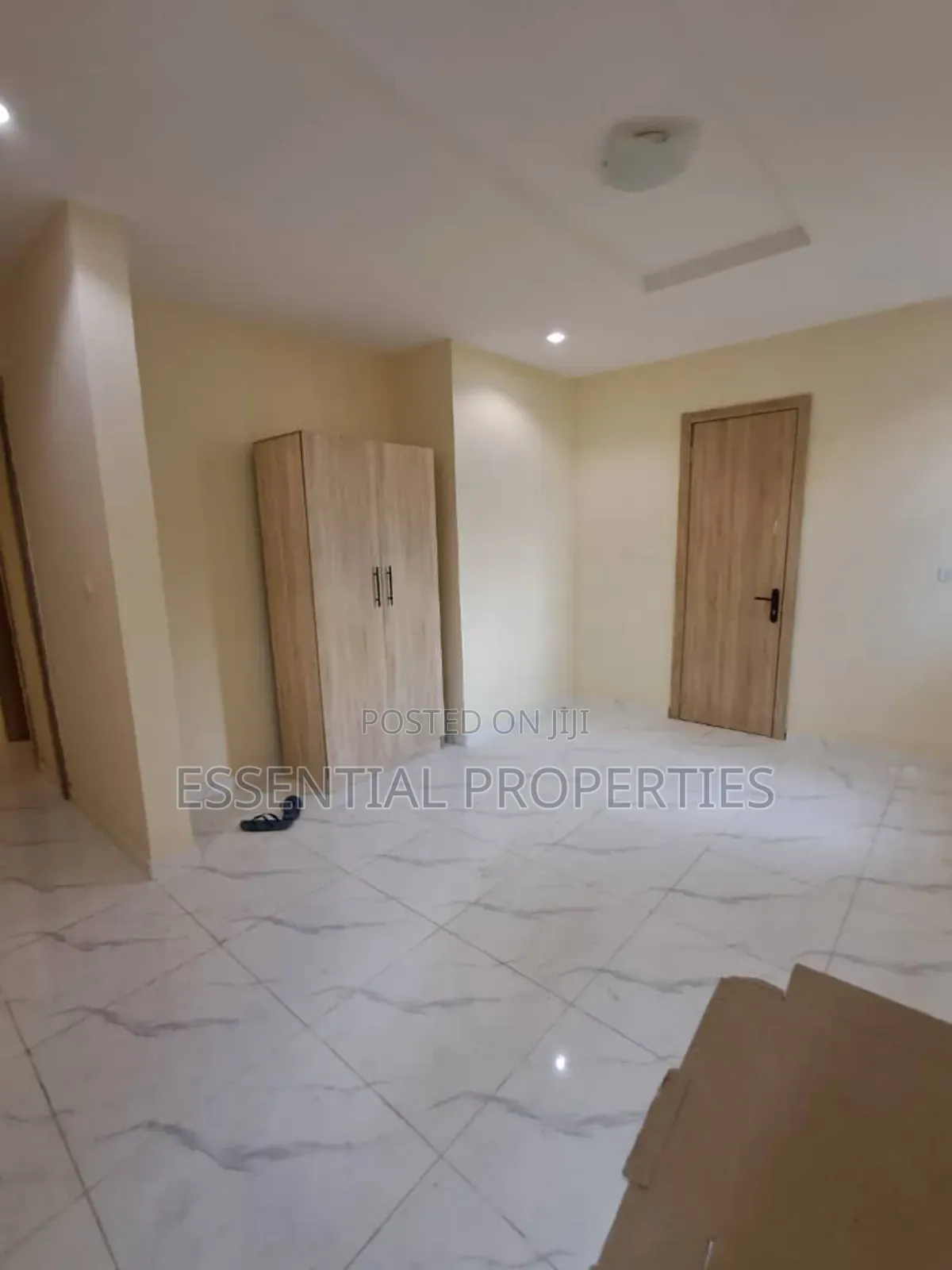 3bdrm Block of Flats in Opebi for sale