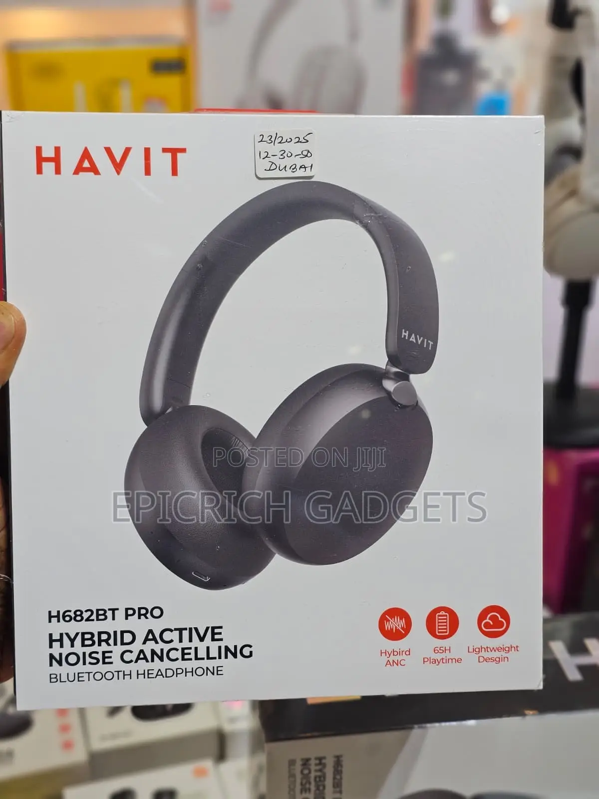 H628bt Hybrid Active Noise Canceling Headphones by Havit