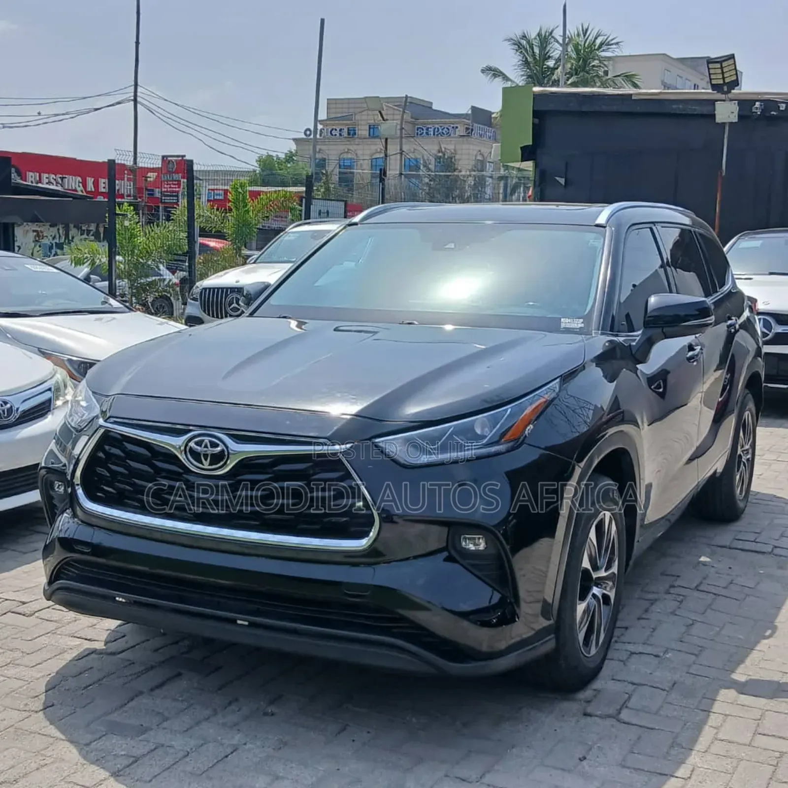 Toyota Highlander XLE 2021 Black