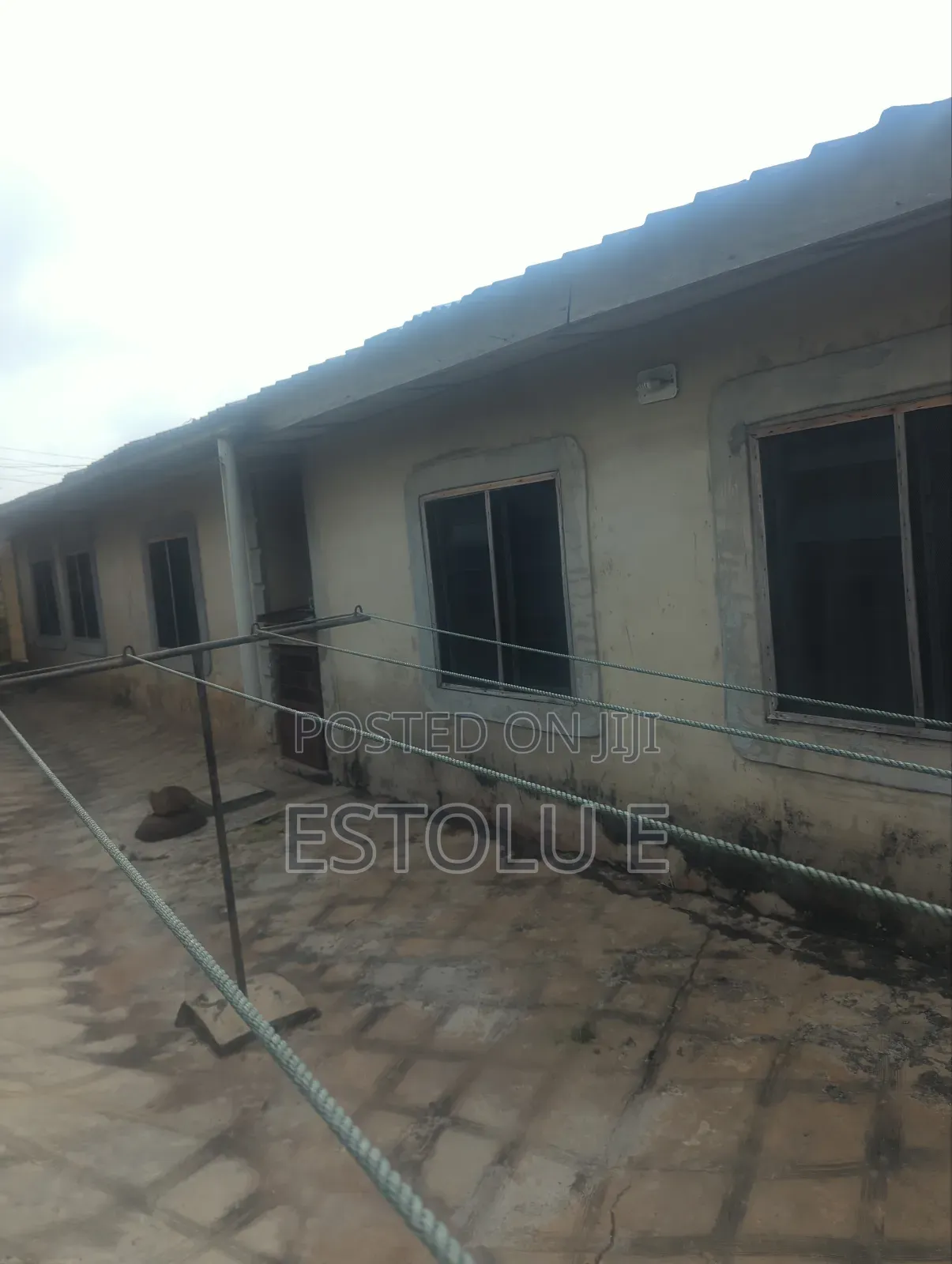 Furnished 5bdrm Bungalow in Ilesa for sale