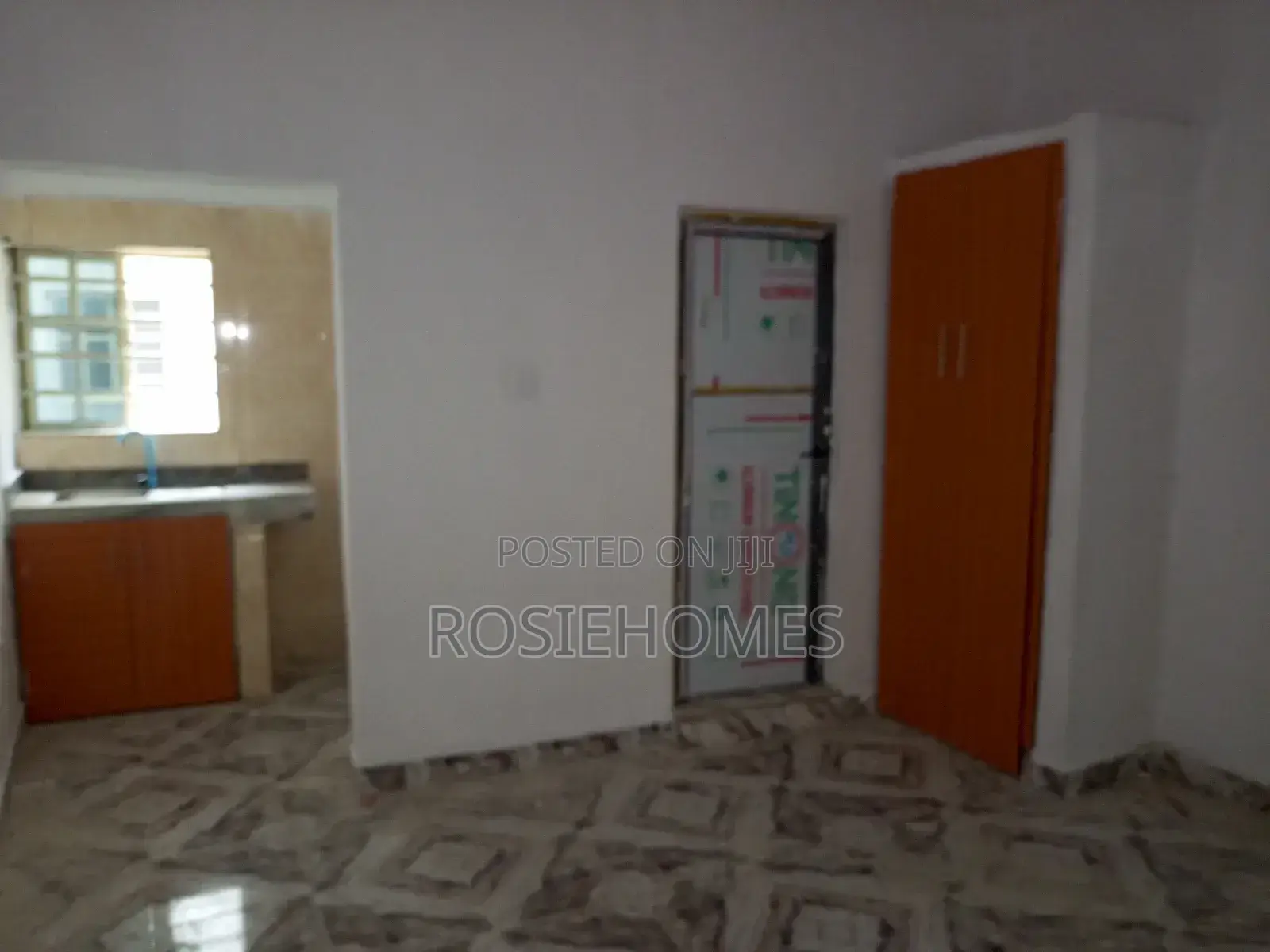 1bdrm House in With Solar Power,, Elemoro for rent