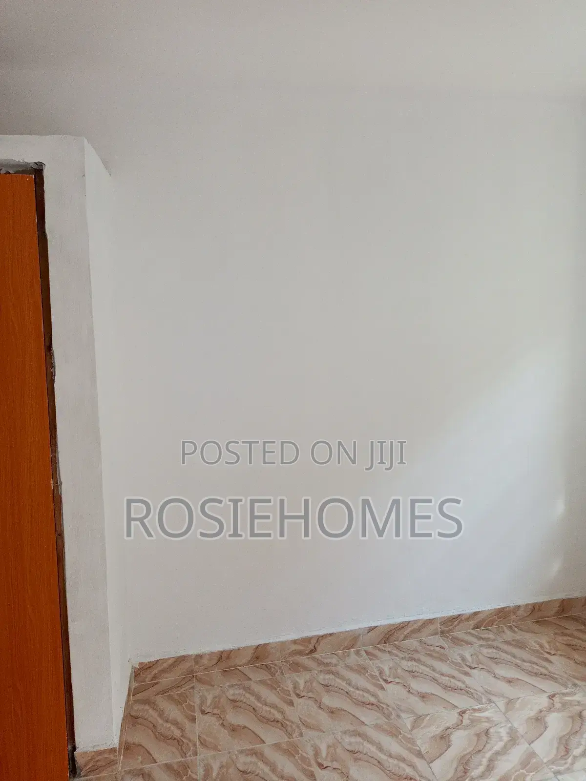 1bdrm House in With Solar Power,, Elemoro for rent