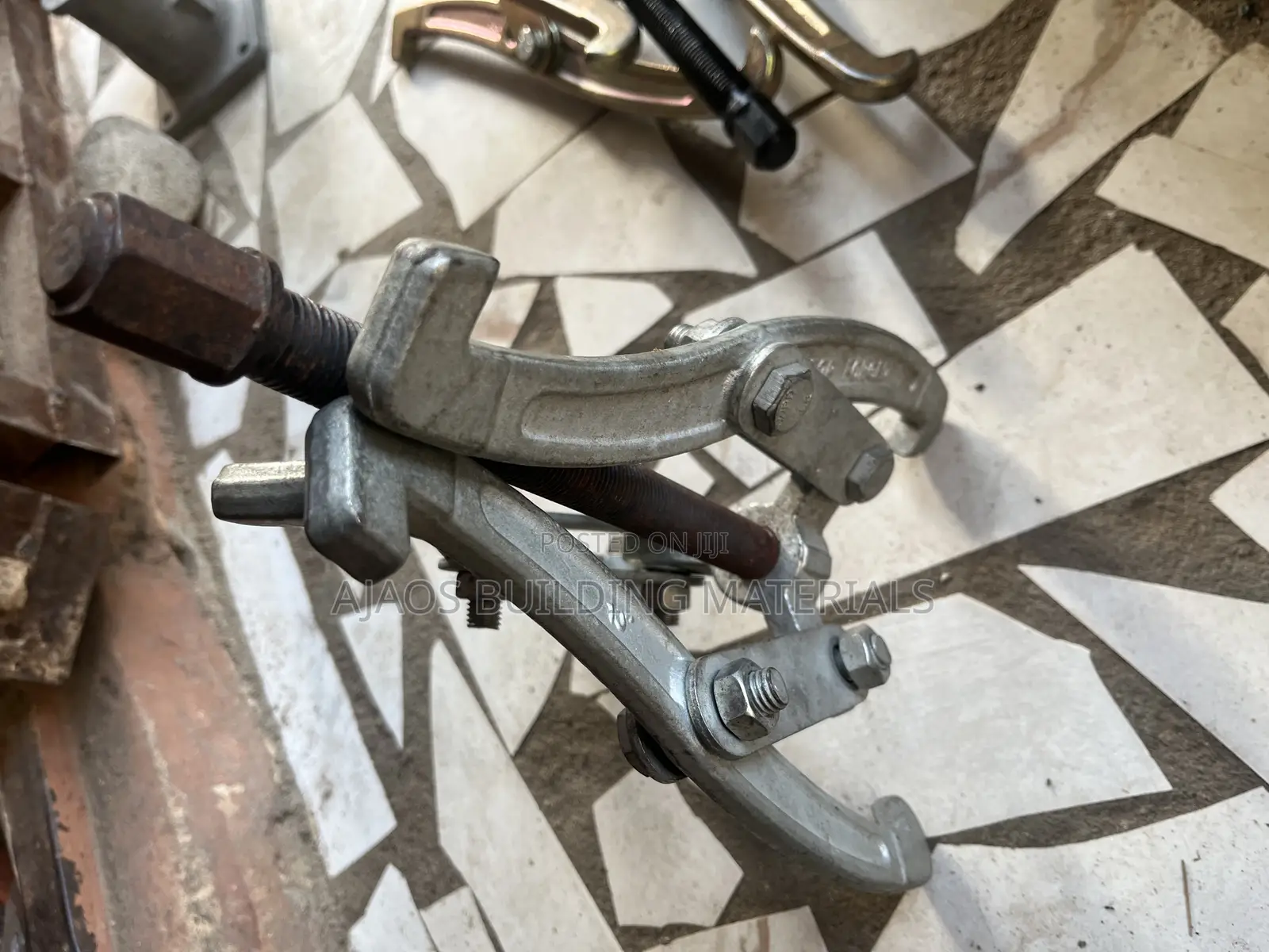 10 Inches Puller Bearing Removal