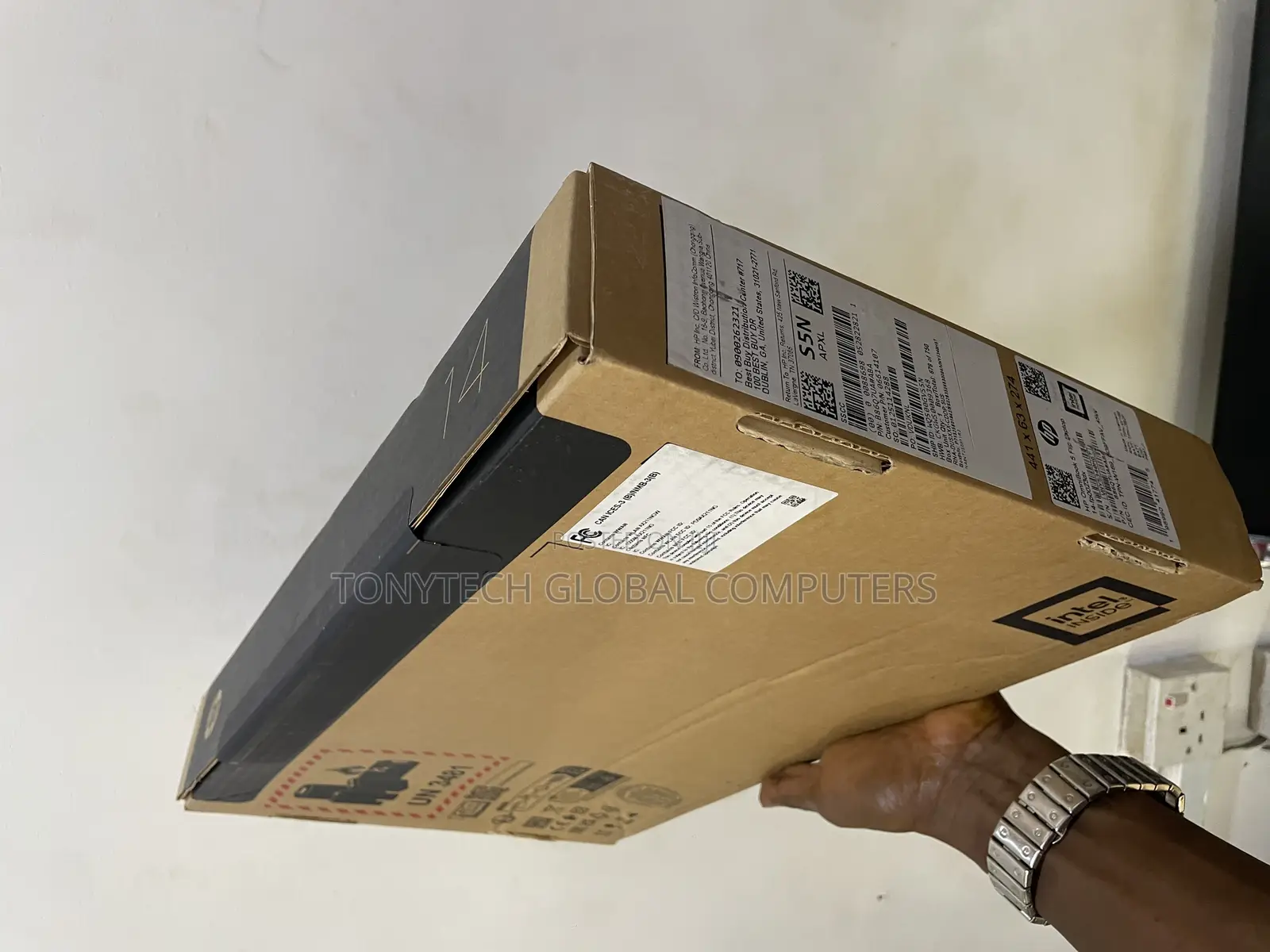 New Laptop HP OmniBook 5 Flip 16GB Intel Core i7 SSD 512GB