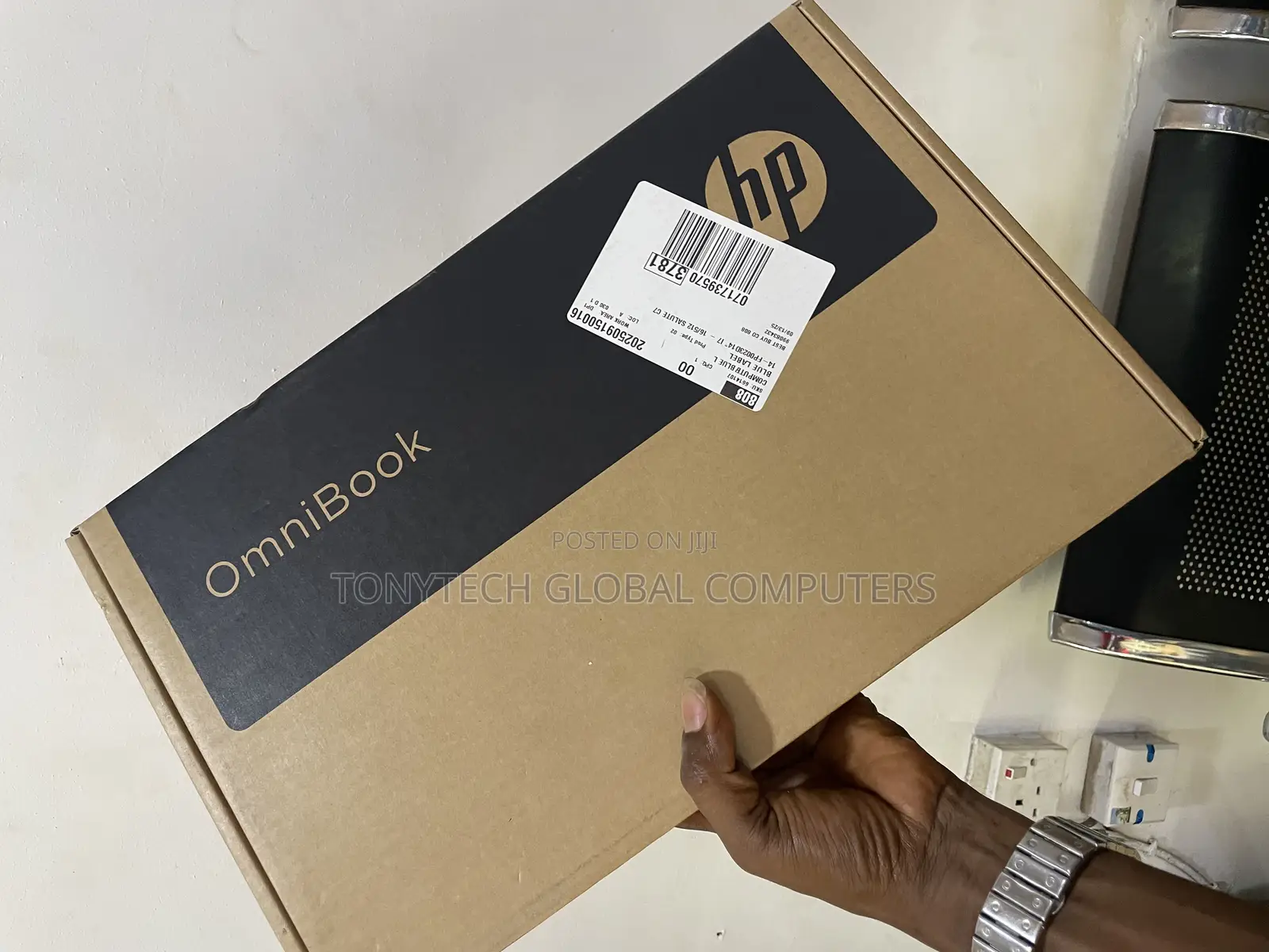 New Laptop HP OmniBook 5 Flip 16GB Intel Core i7 SSD 512GB