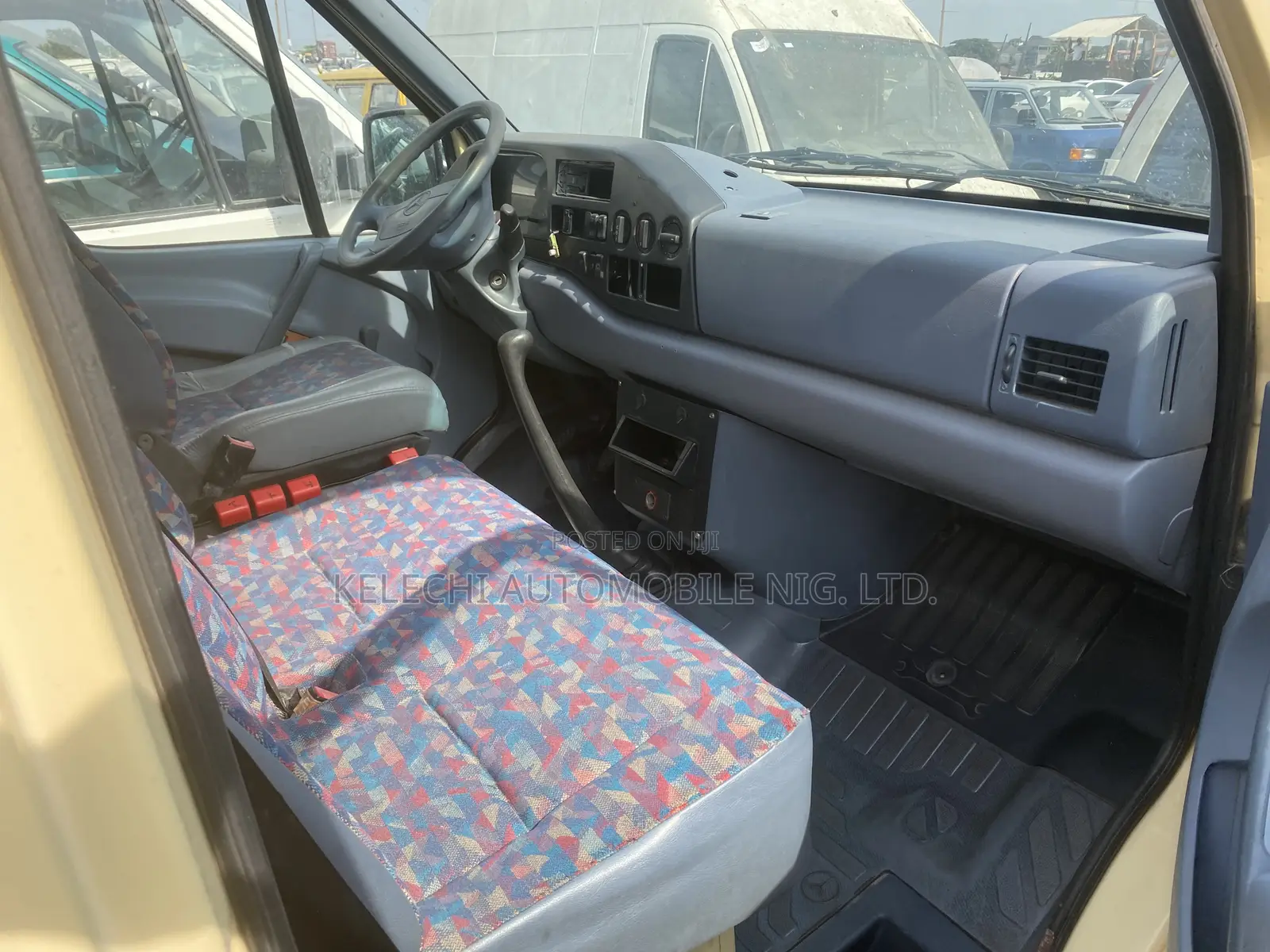 Mercedes-Benz Sprinter 2003 Yellow