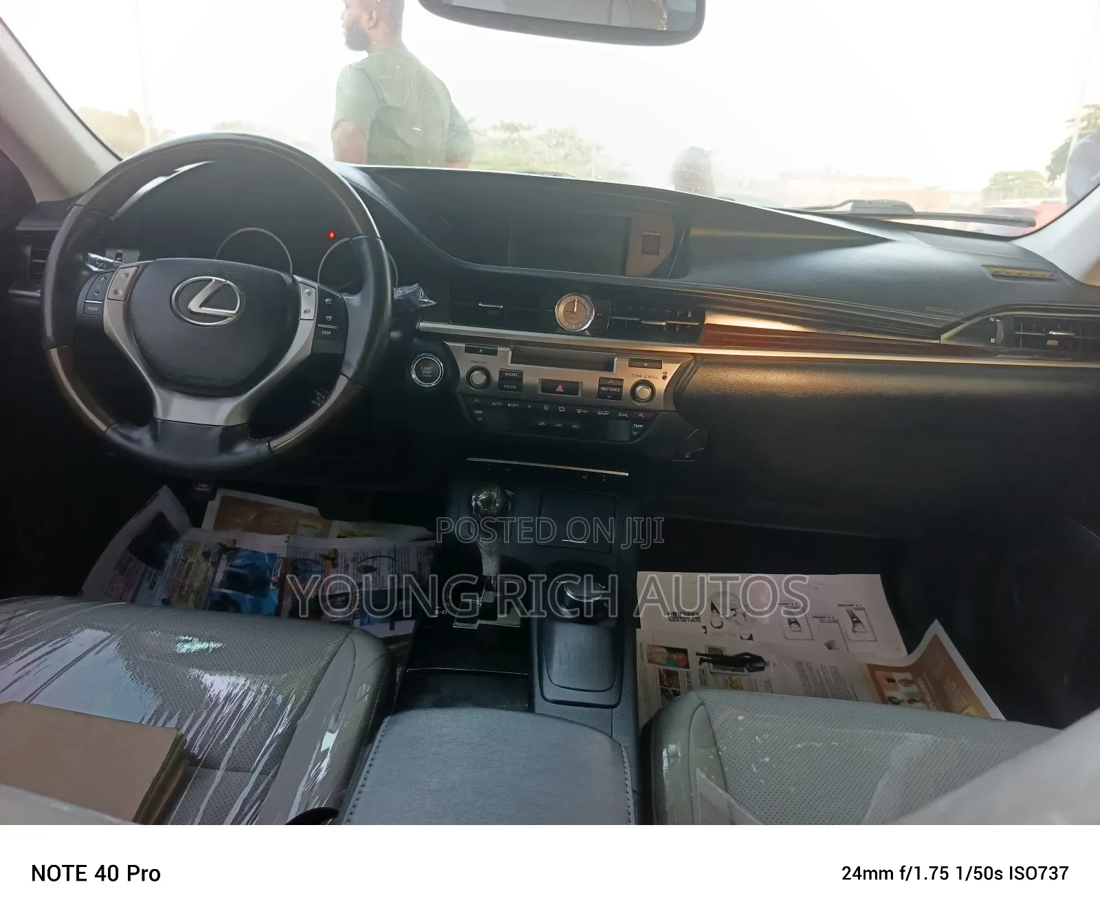 Lexus ES 350 FWD 2015 Gray