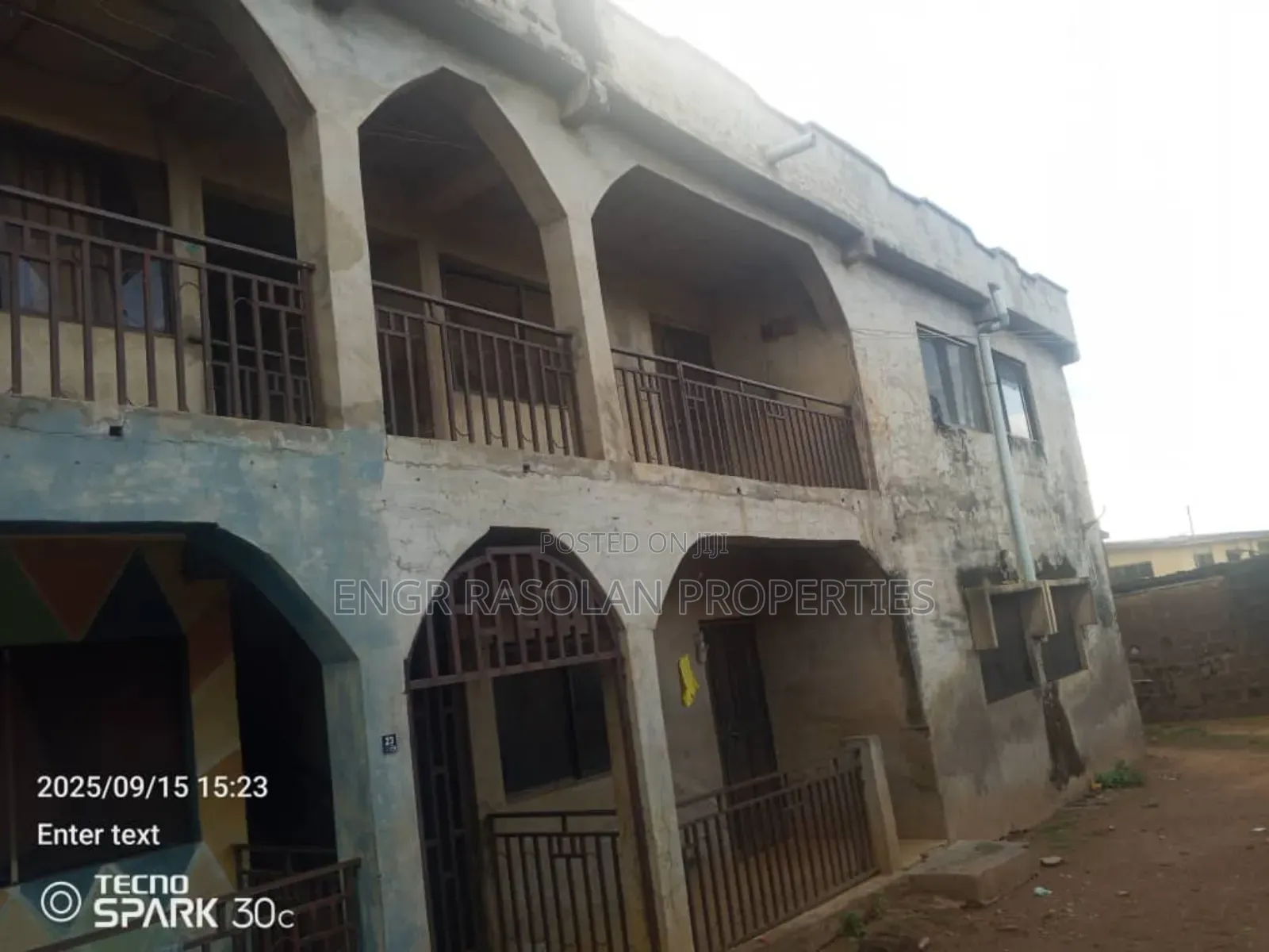 3bdrm Block of Flats in Pipeline, Ilorin South for sale
