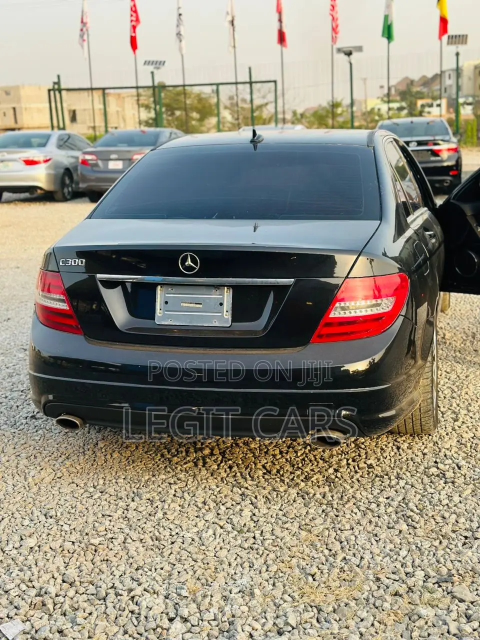 Mercedes-Benz C300 2011 Black