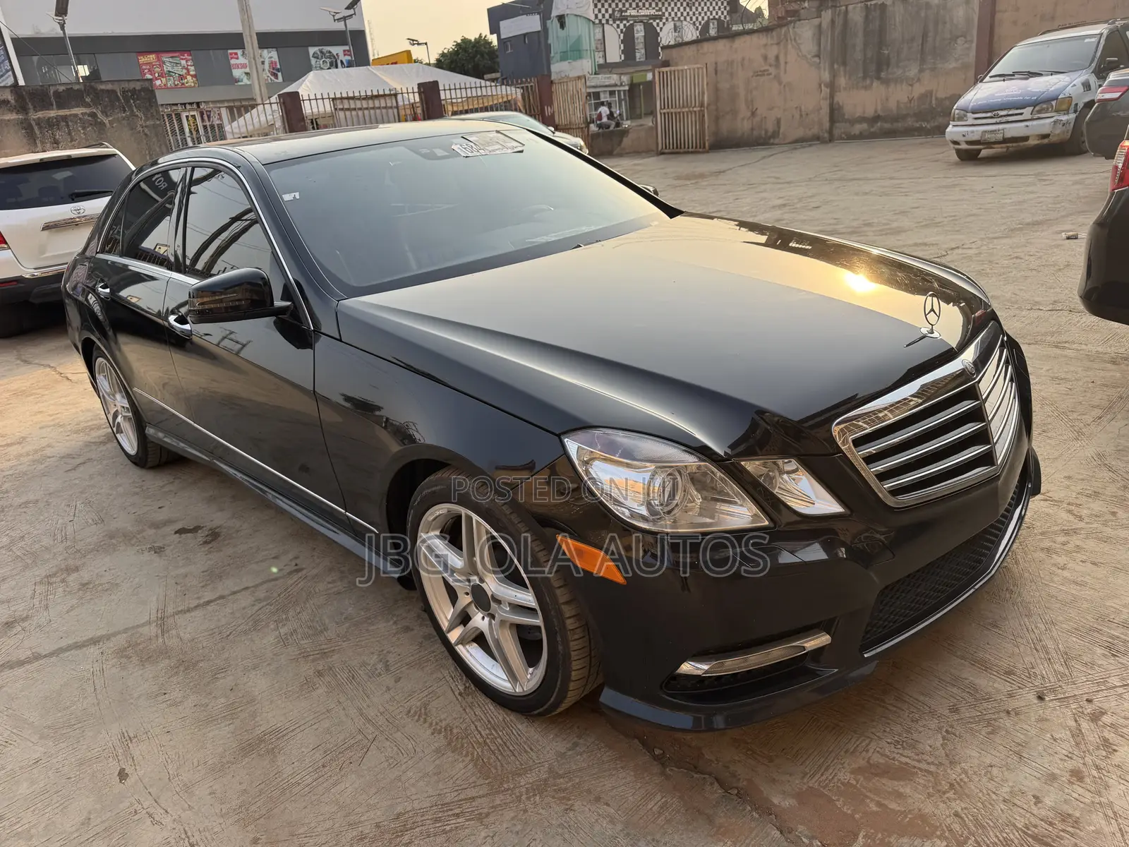 Mercedes-Benz E350 Base 4dr Sedan RWD (3.5L 6cyl 7A) 2013 Black