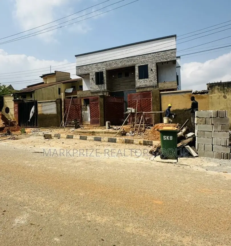 4bdrm Duplex in Magodo Gra Phase 1 for sale