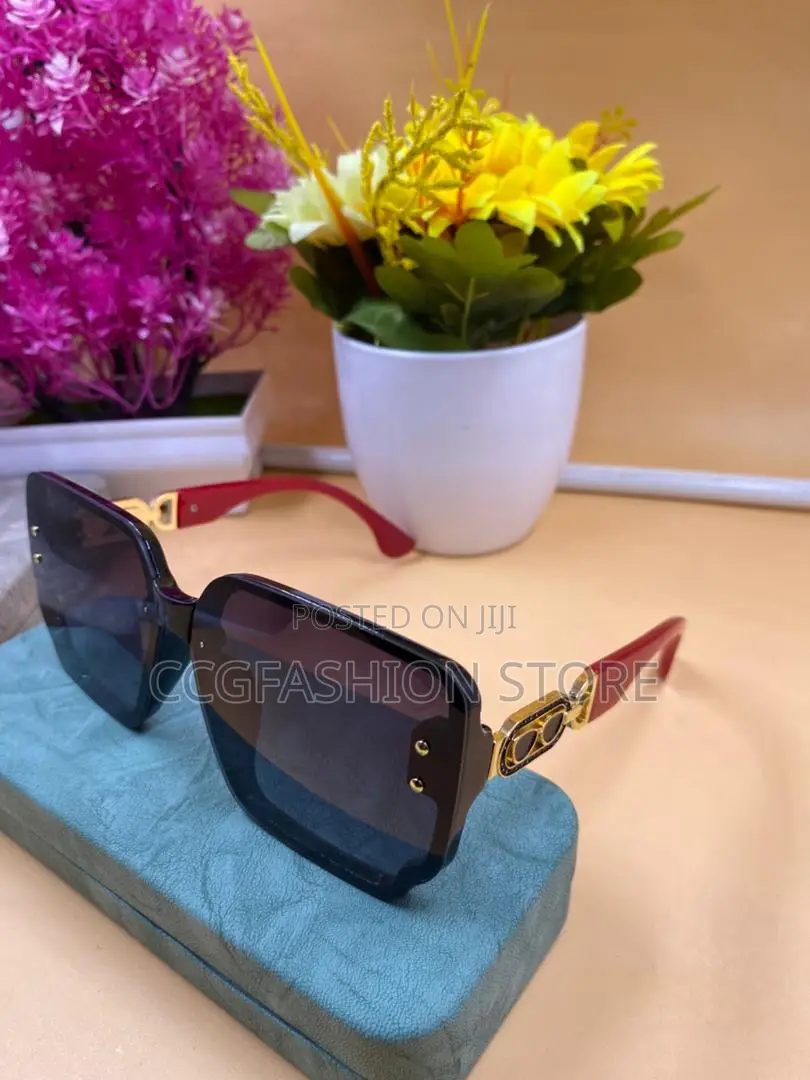 Women's Square Fashion Glasse