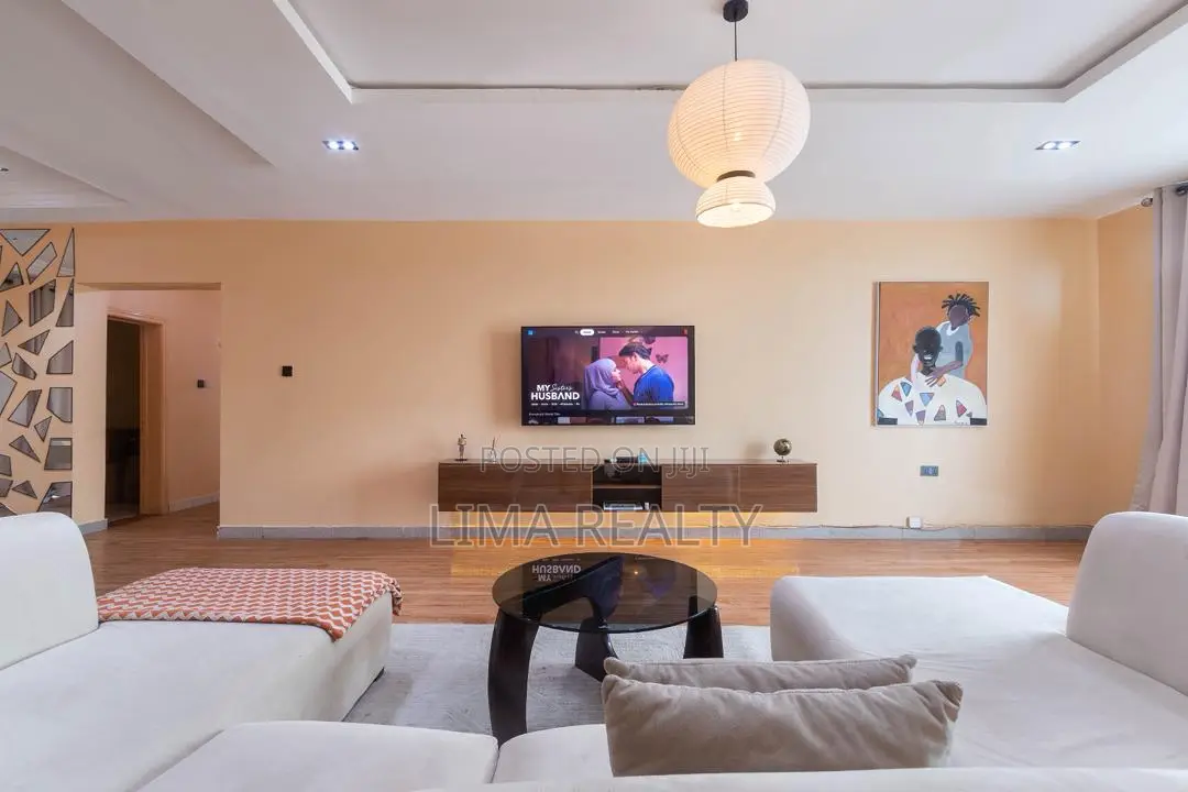 Aurora- Luxury 2 Bedroom
