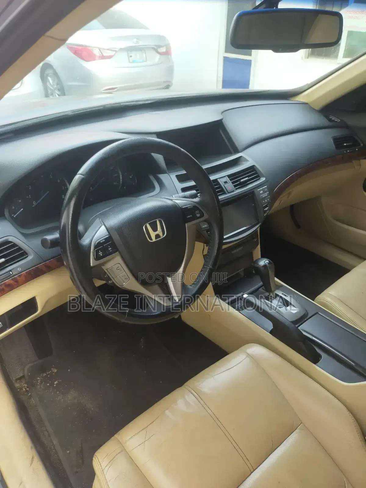 Honda Crosstour 2010 Gray