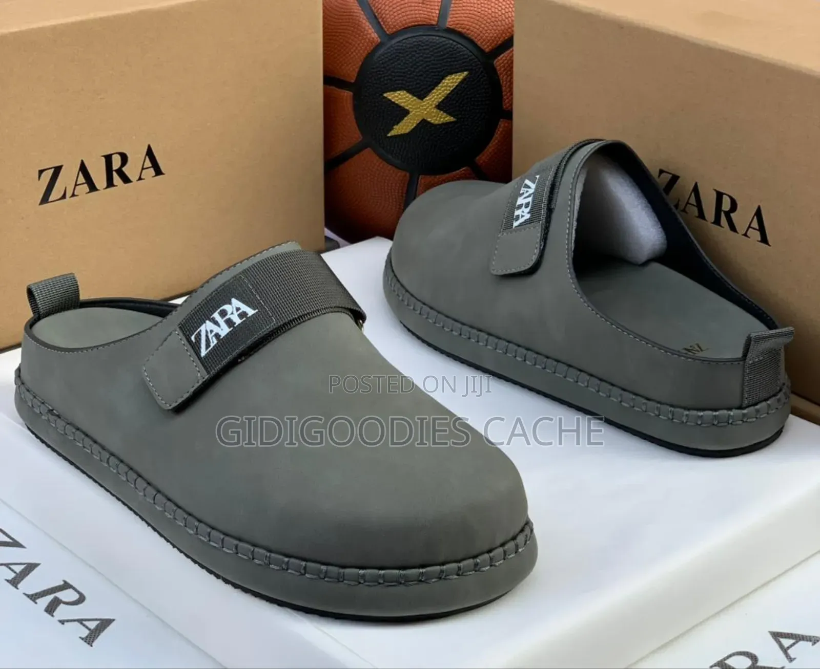 Zara Men's Mules