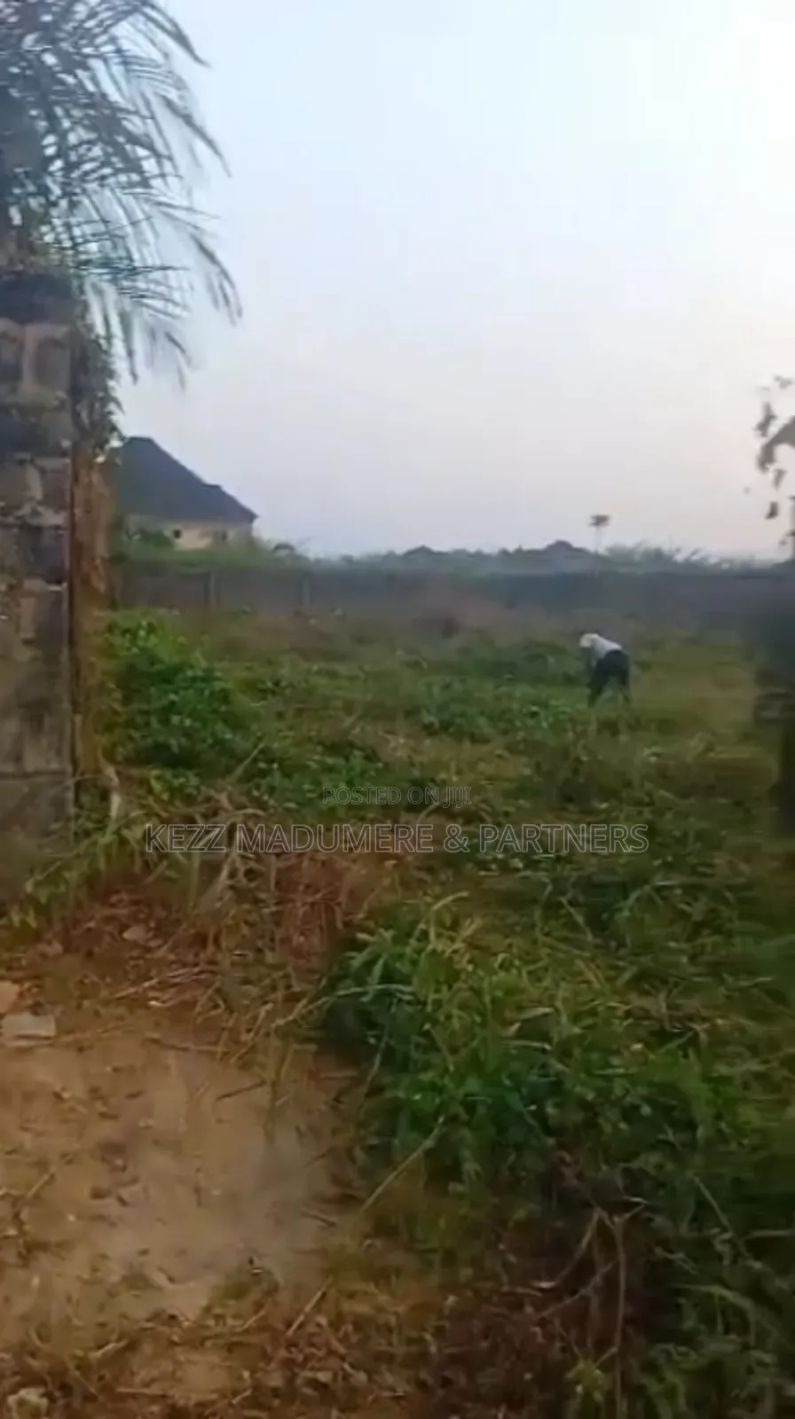 For Sale : 1 Plot at Mandela Estate Sars Road Rumuaghulu , Ph