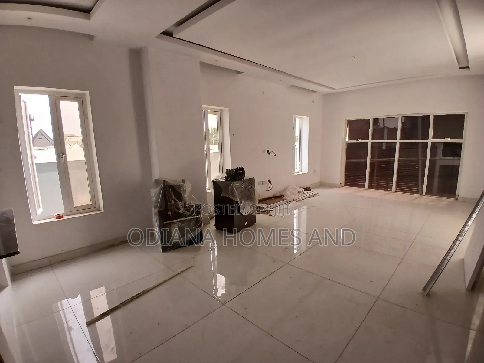 4bdrm Duplex in Kolapo Ishola Gra, Akobo for sale
