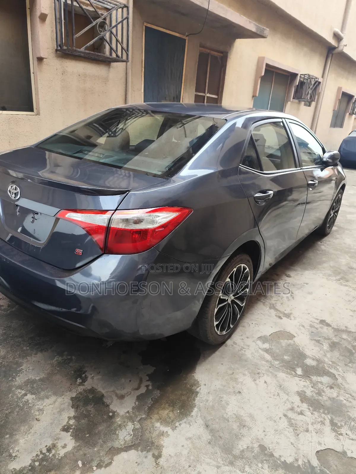 Toyota Corolla S 4dr Sedan (1.8L 4cyl CVT) 2015 Black
