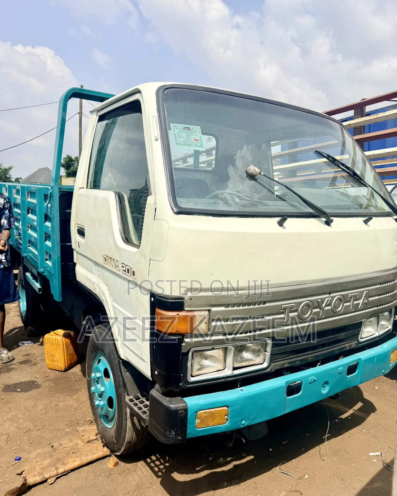 Toyota Dyna 200 Six Tyres 2rz Engine Japan Model