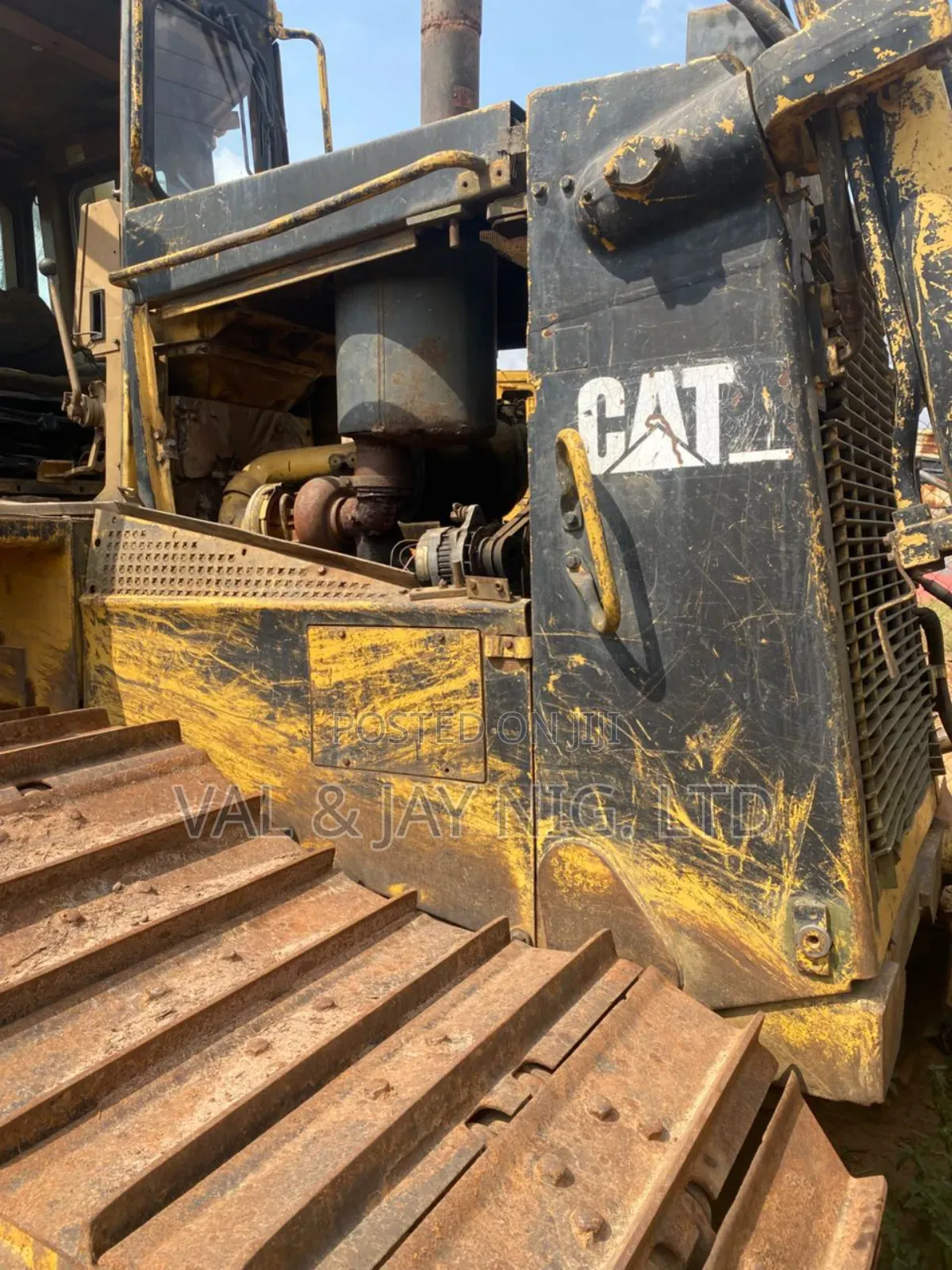 Cat Bulldozer D7h - LGP - Company Use
