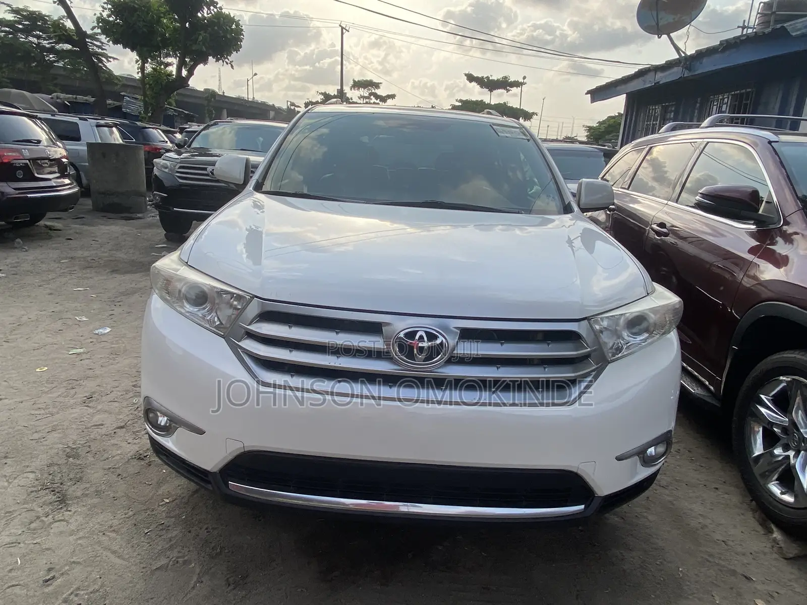 Toyota Highlander Limited 3.5l 4WD 2013 White