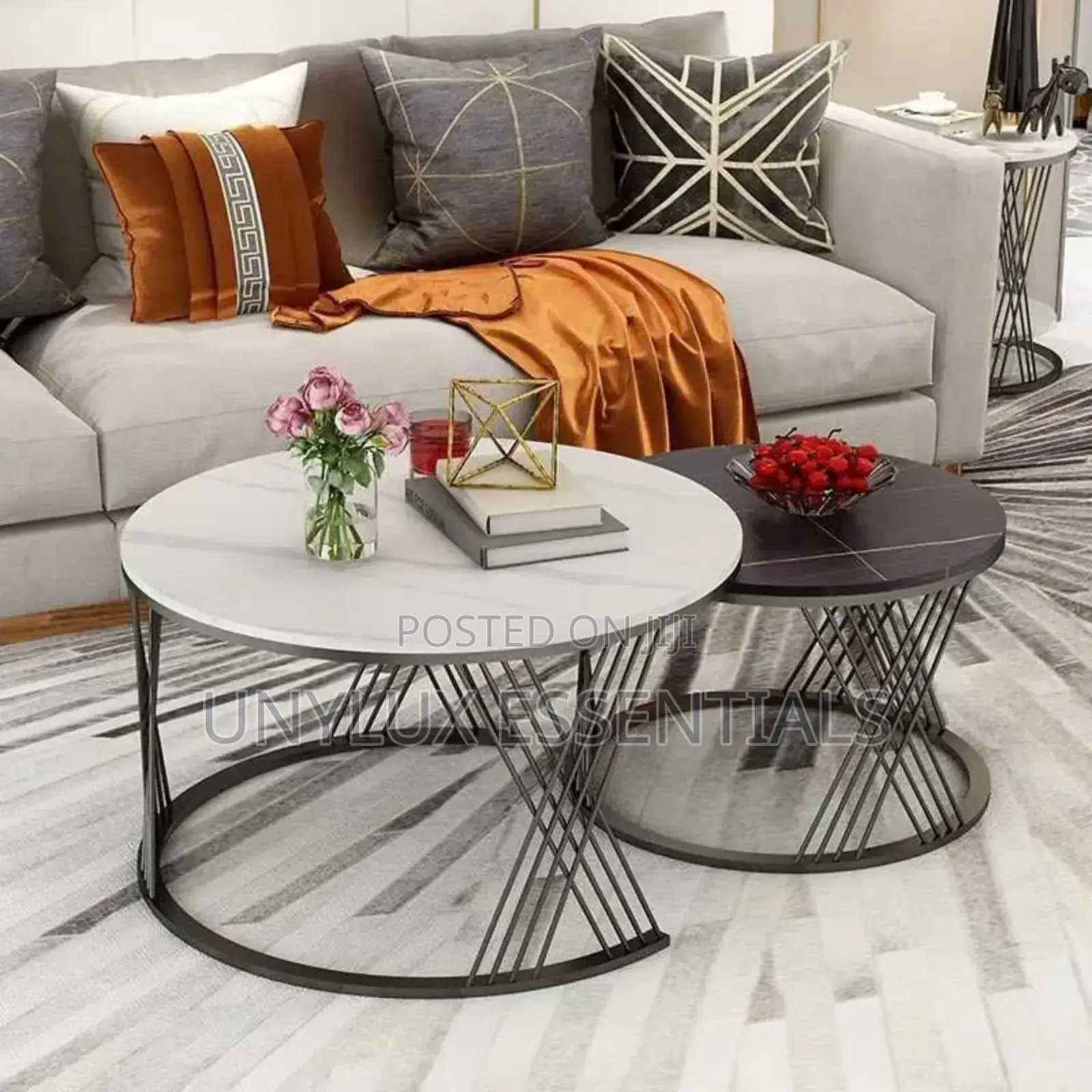 Luxury Imported Glamorous 2 in 1 Round Nordic Nest Table