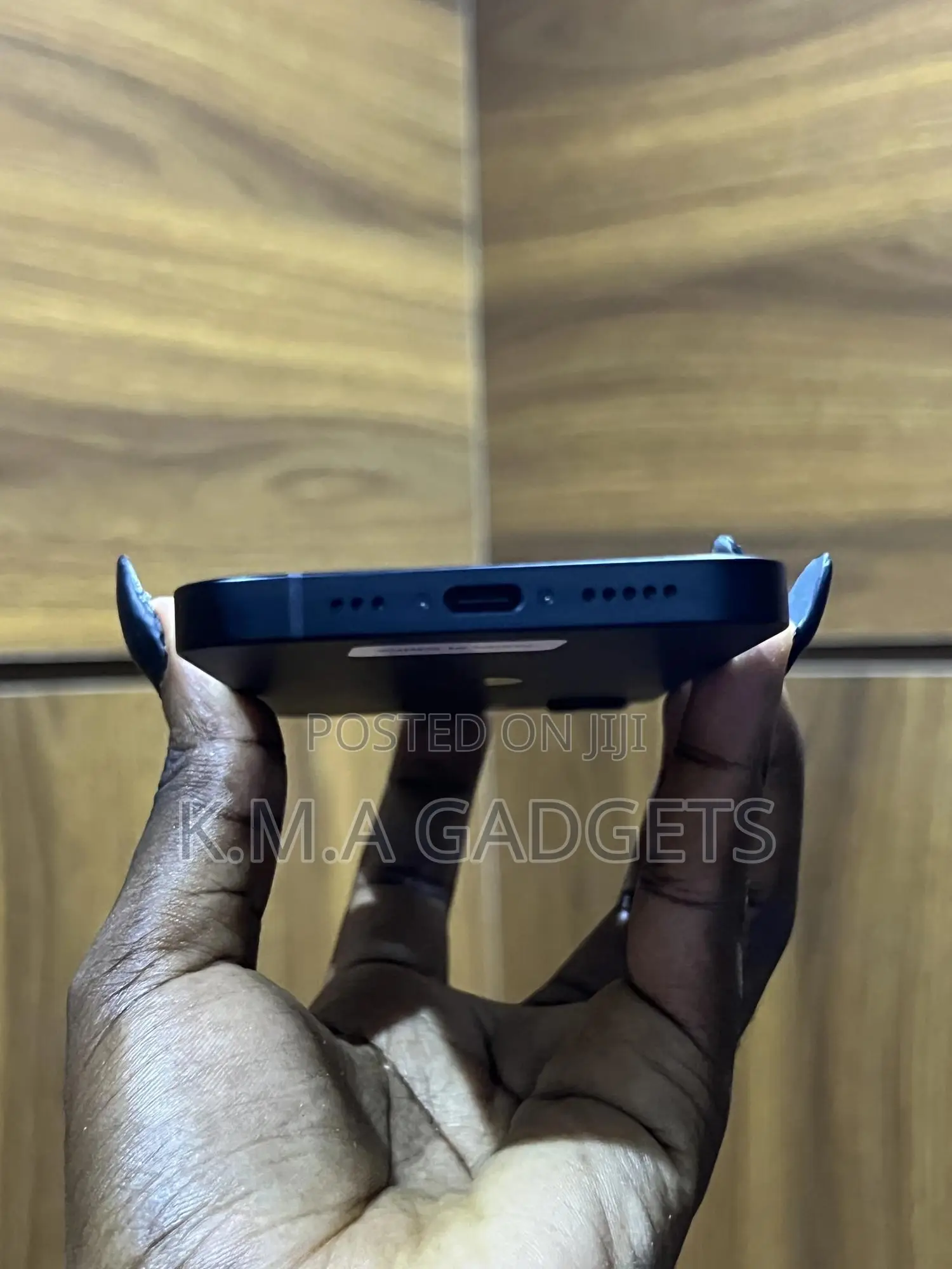 Apple iPhone 16e 128 GB Black