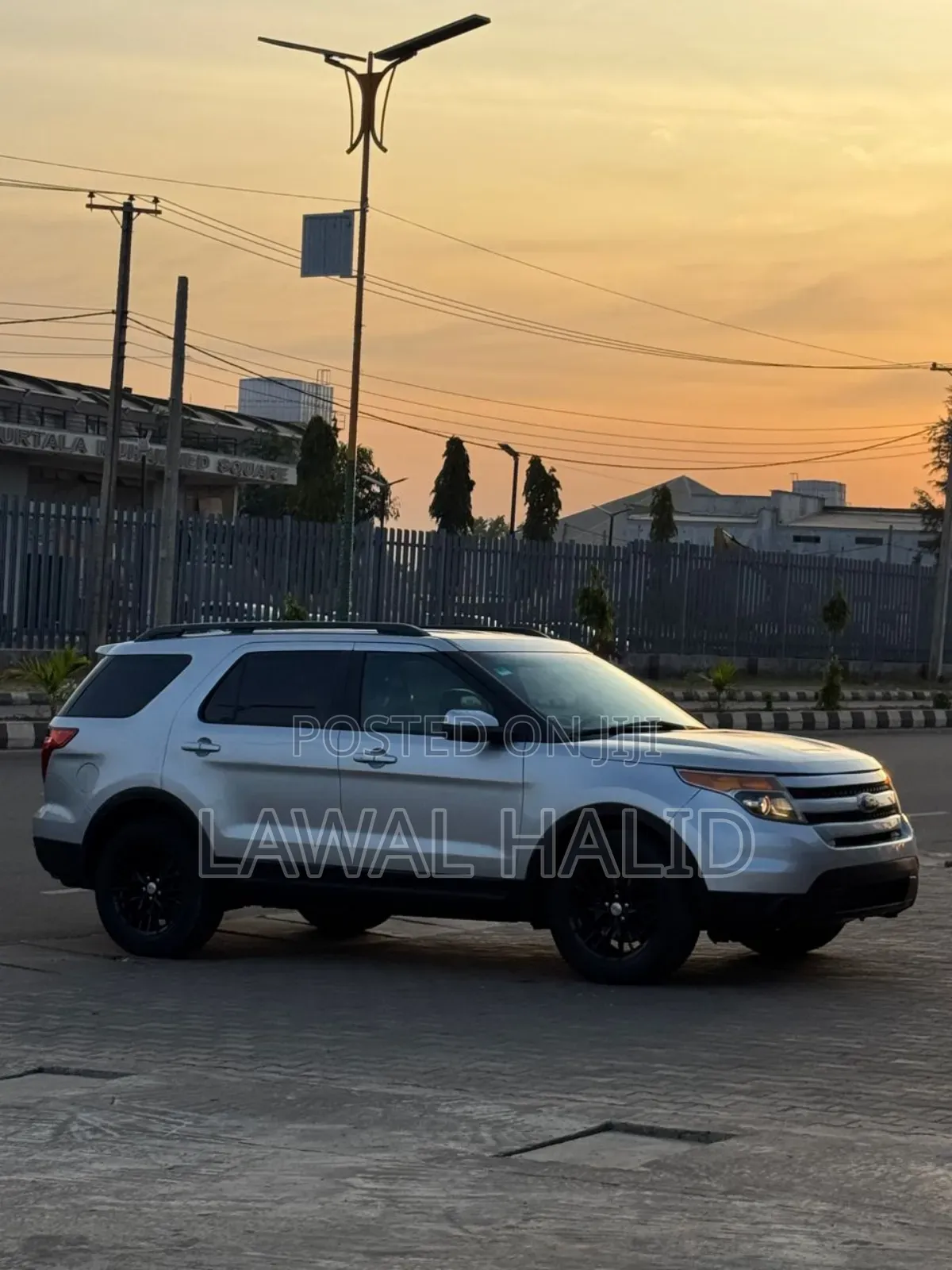 Ford Explorer 2014 Silver