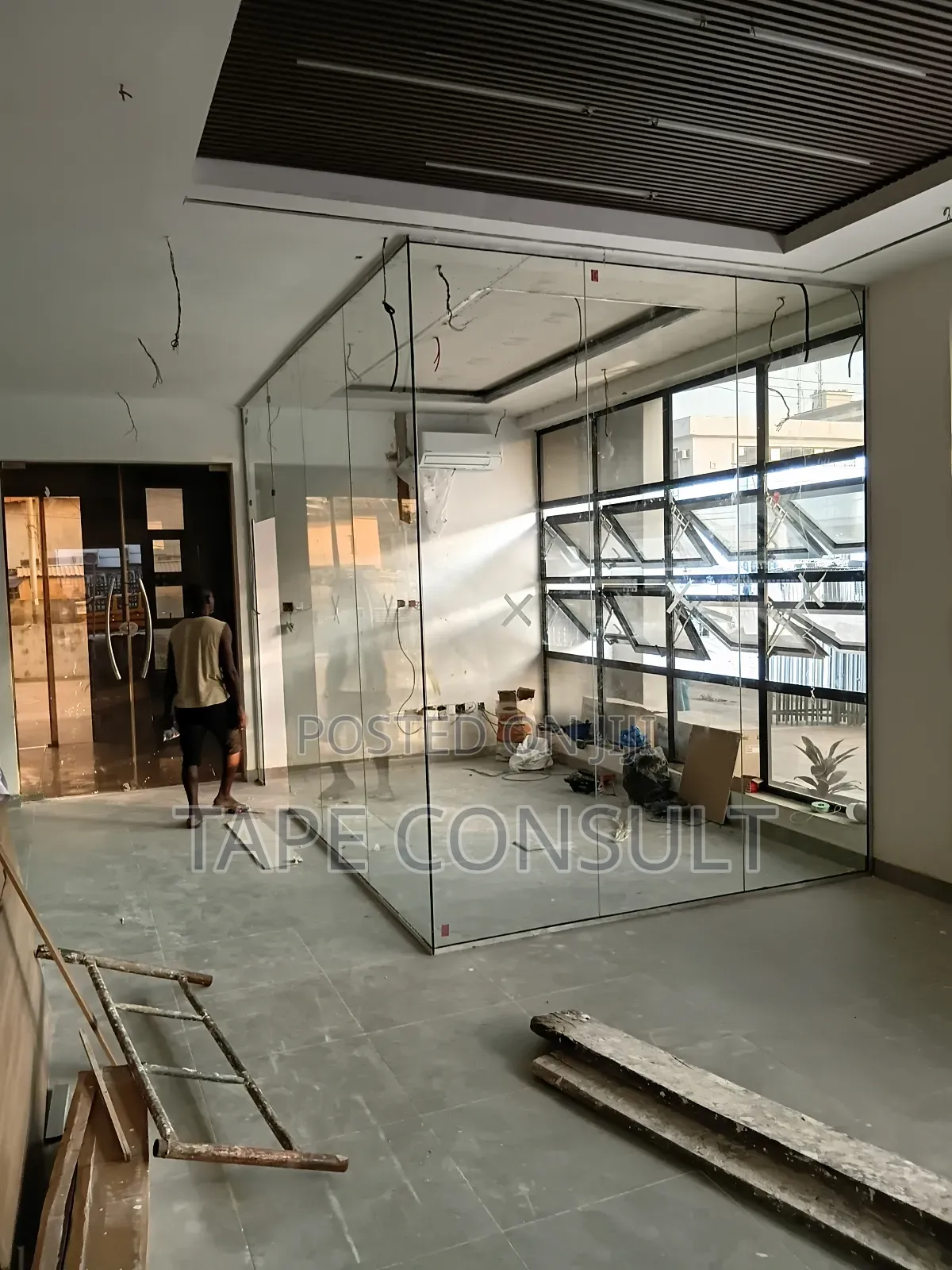 Tampered Frameless Glass Partition Installation Services