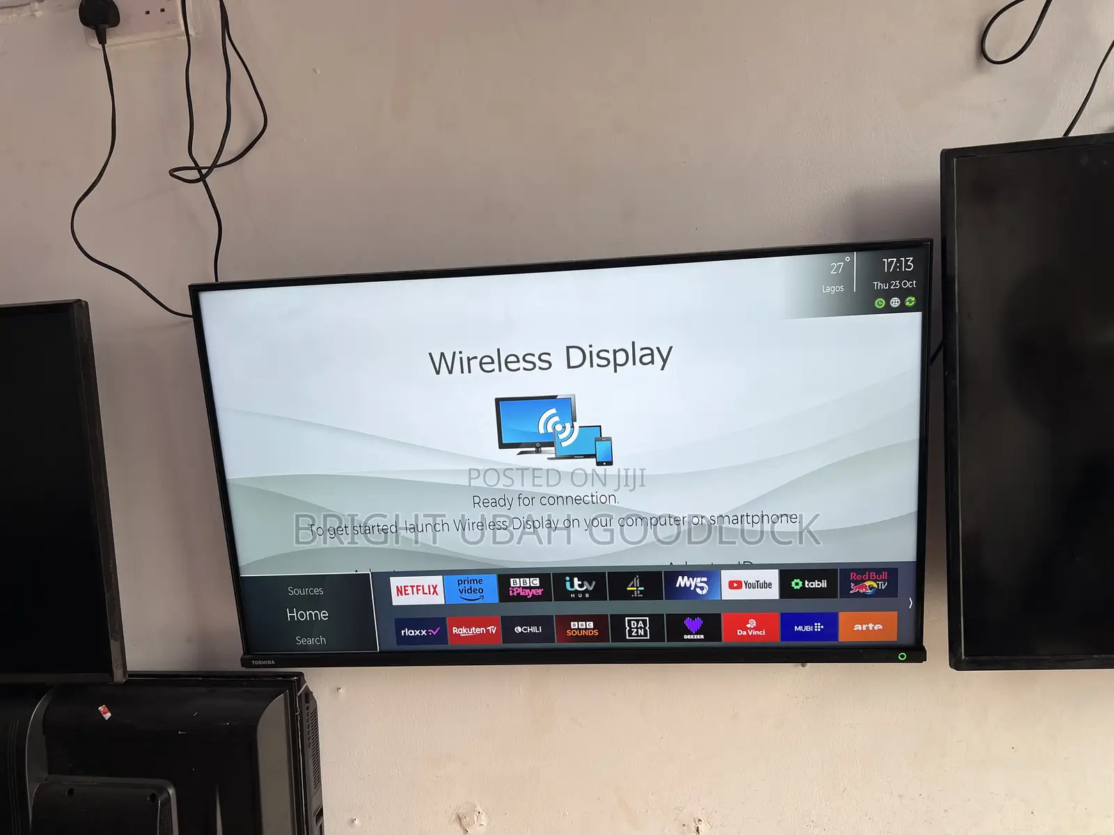 Toshiba 43 Inches Frameless Tv With Mirror Cast Full Smart Tv Free Net