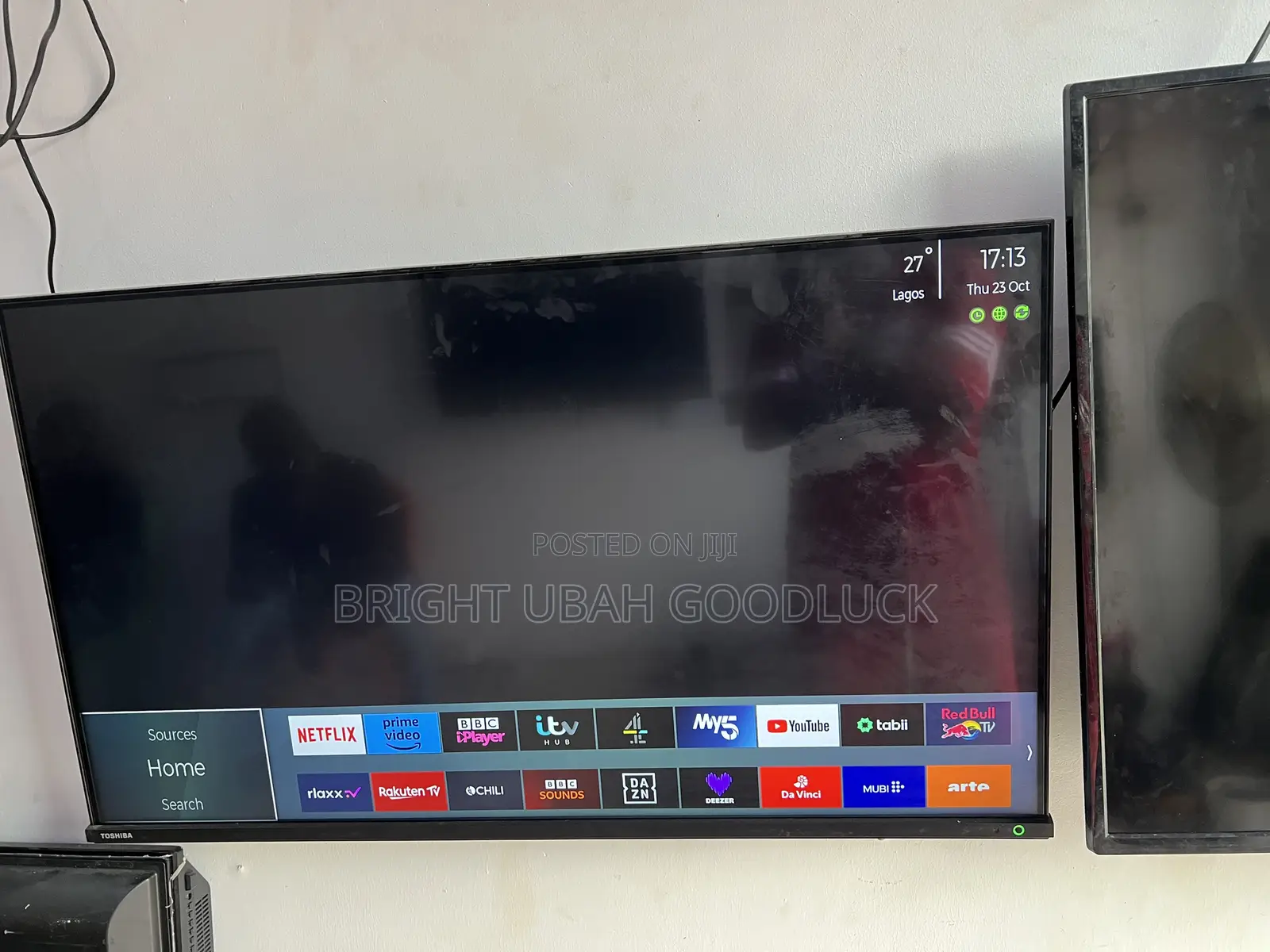 Toshiba 43 Inches Frameless Tv With Mirror Cast Full Smart Tv Free Net