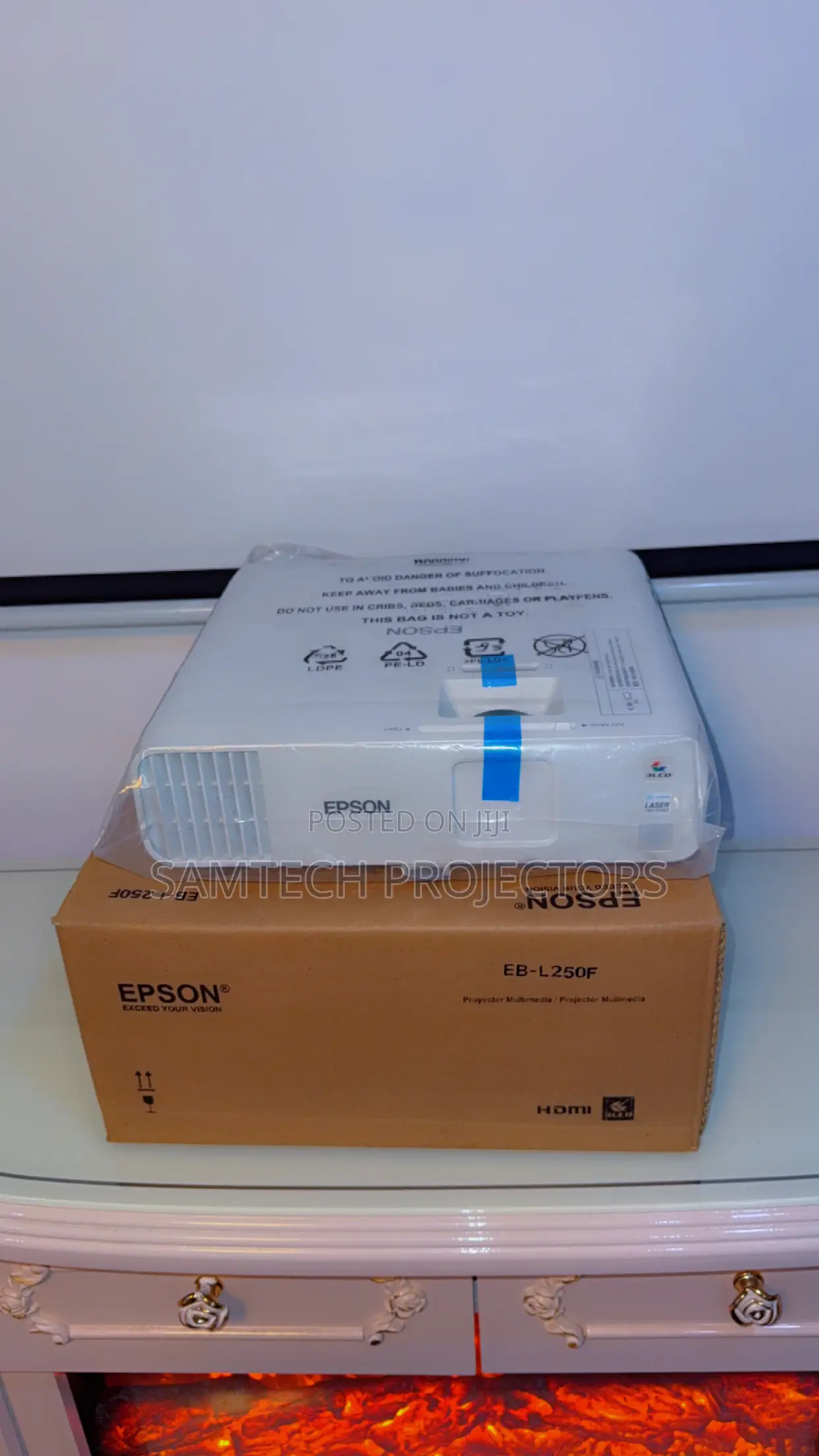 Brand New Epson Laser Projector, With Inbuilt  Wireless  Full Hd 1080p