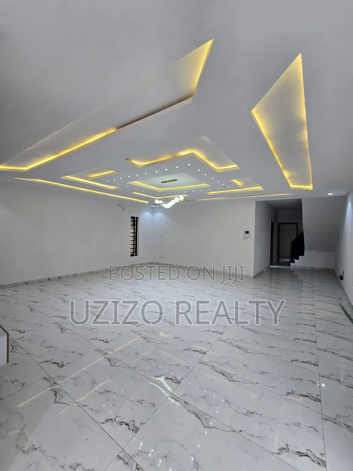 4bdrm Duplex in Ikota Gra for sale