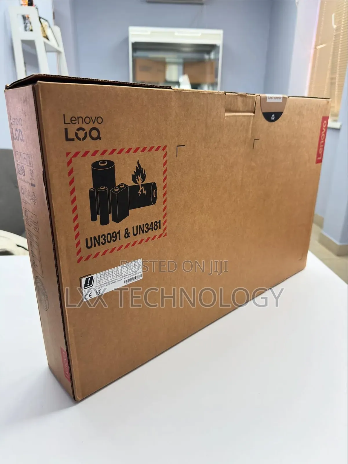 New Laptop Lenovo LOQ 15ARP9 16GB Intel Core i7 SSD 512GB