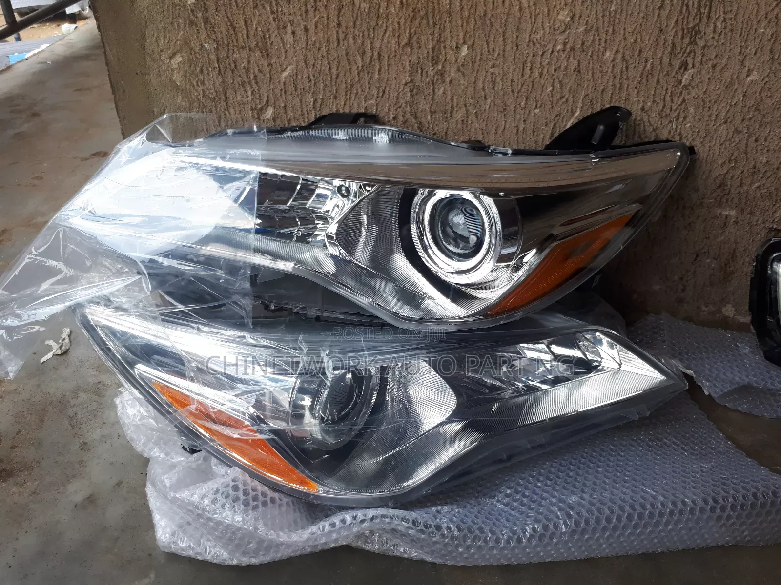 Toyota Camry 2015 Headlamp – Clean Bright
