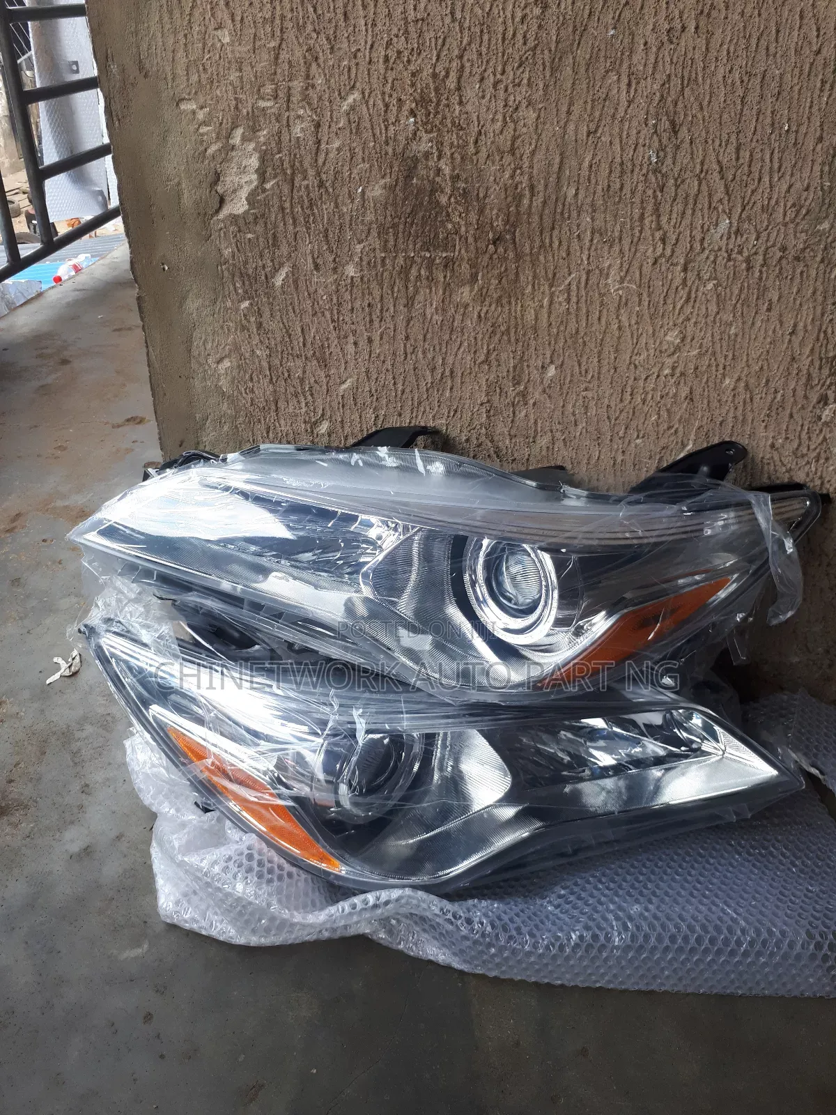 Toyota Camry 2015 Headlamp – Clean Bright