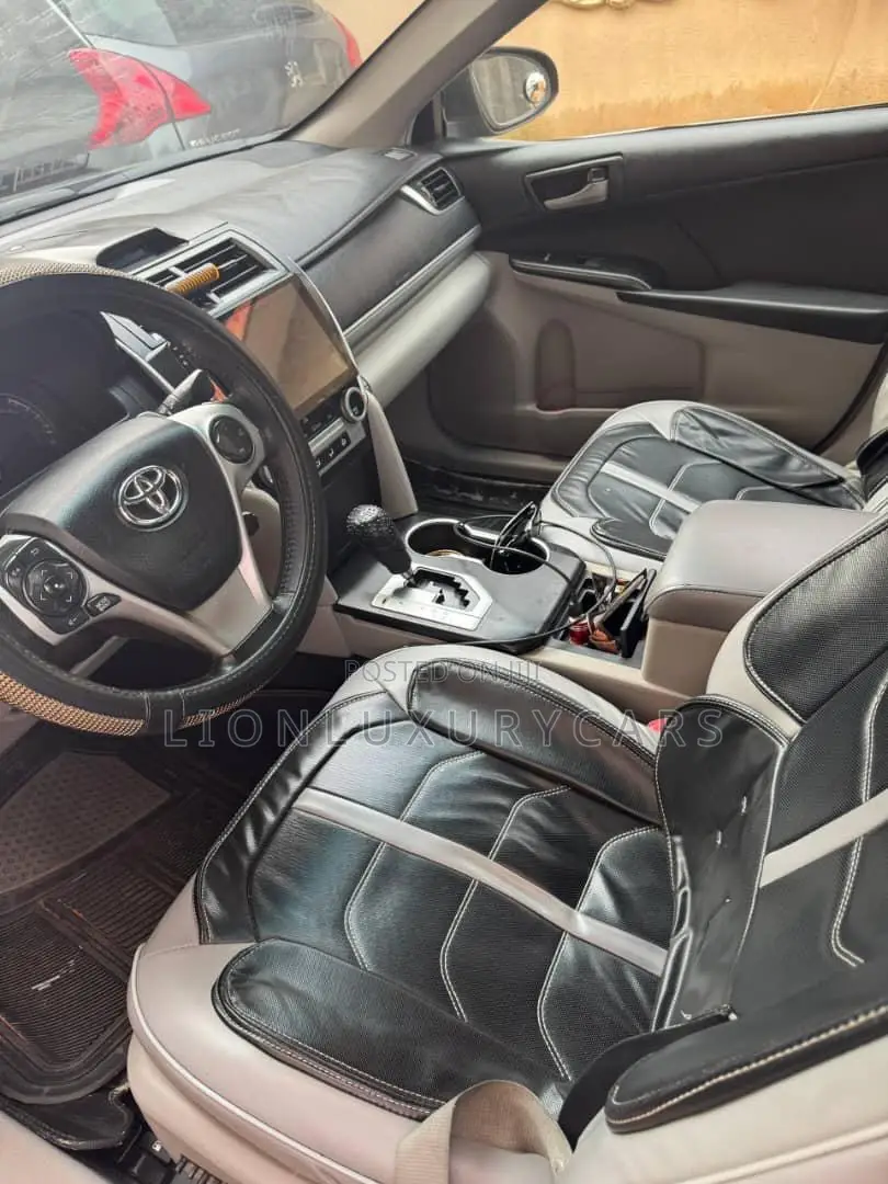 Toyota Camry 2013 Black